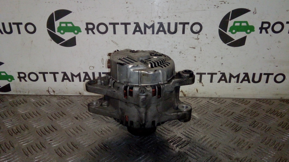 Alternatore 373004A310 37300-4A310 Usato