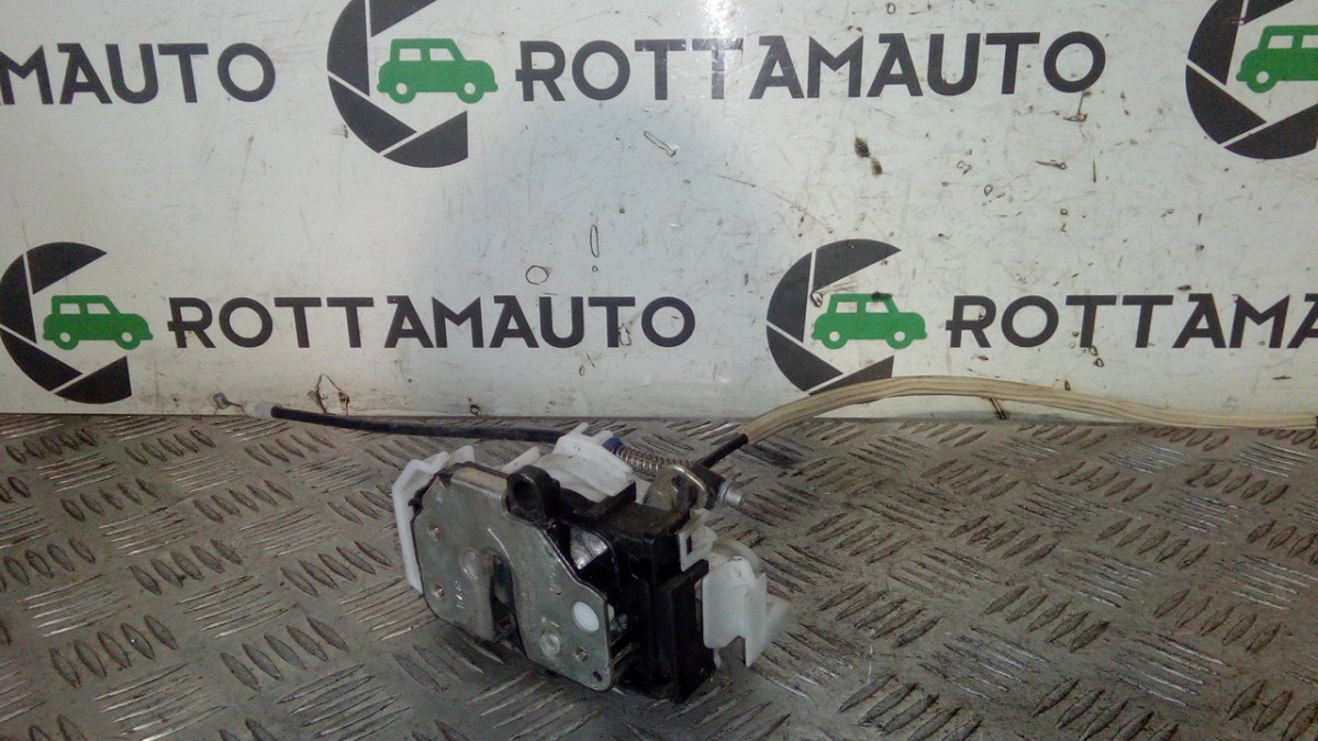 Serratura porta ant. Destro - Immagine 1 di 4