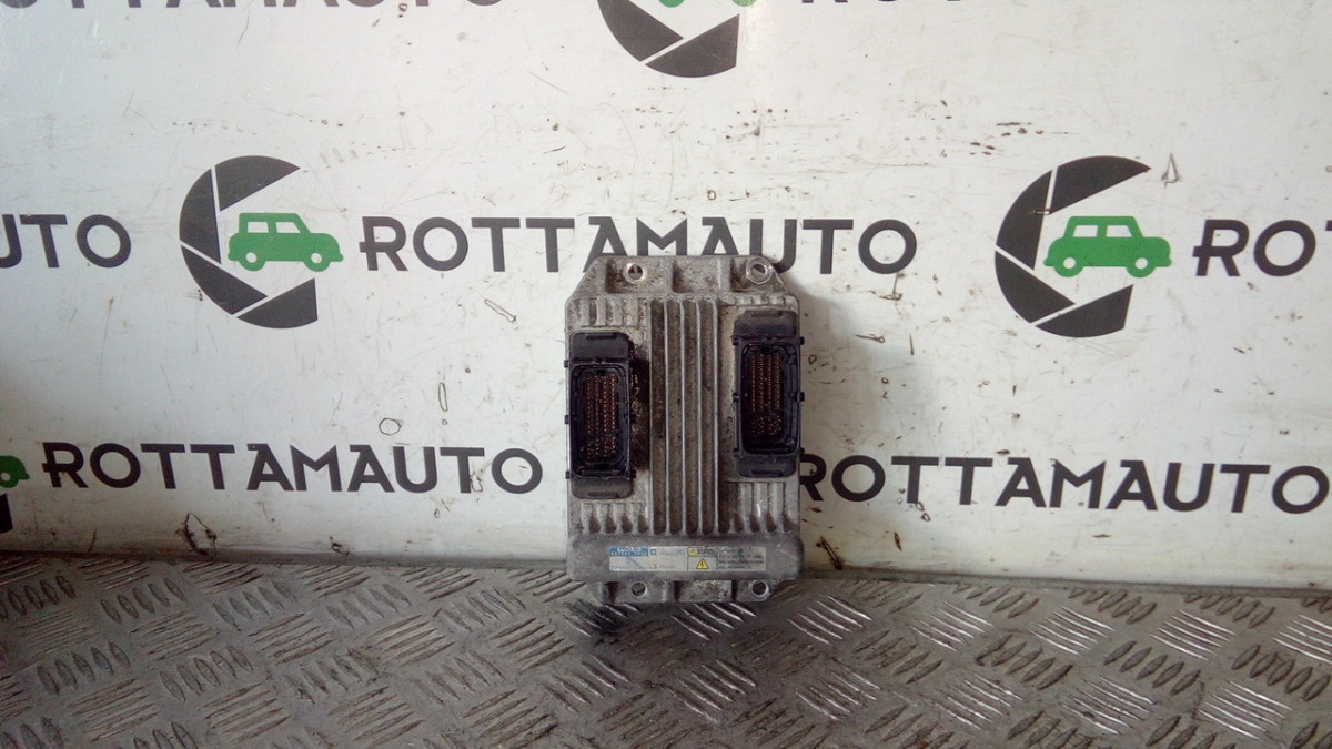 Centralina Iniezione 8973509485 897350-9485 Usato