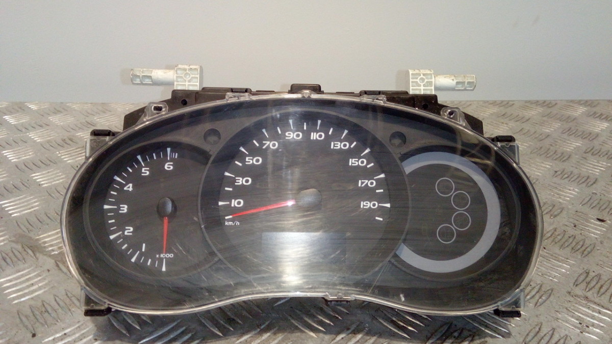 Quadro strumenti compl. - Immagine 1 di 4