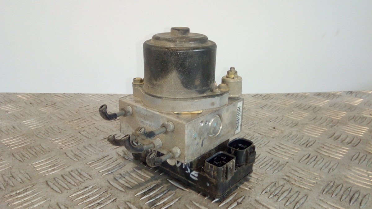 Pompa Abs 44510-60030 211109142704 Usato