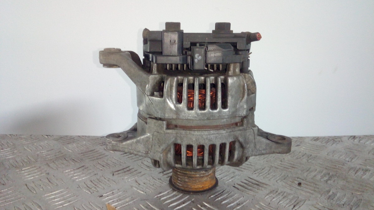 Alternatore 0124325053 Usato