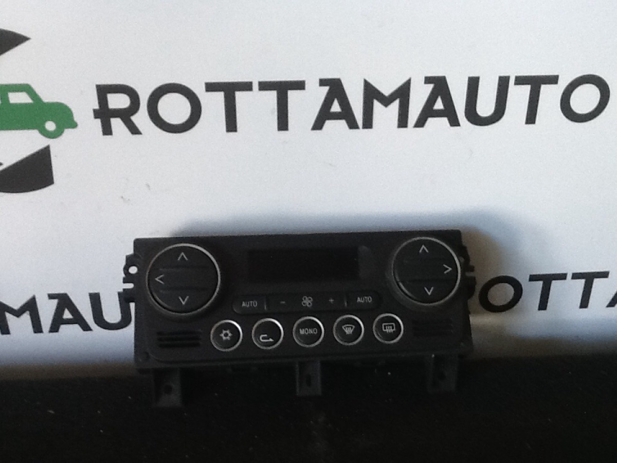 Blocco Comando Climatizzazione Fiat 156079803 Usato