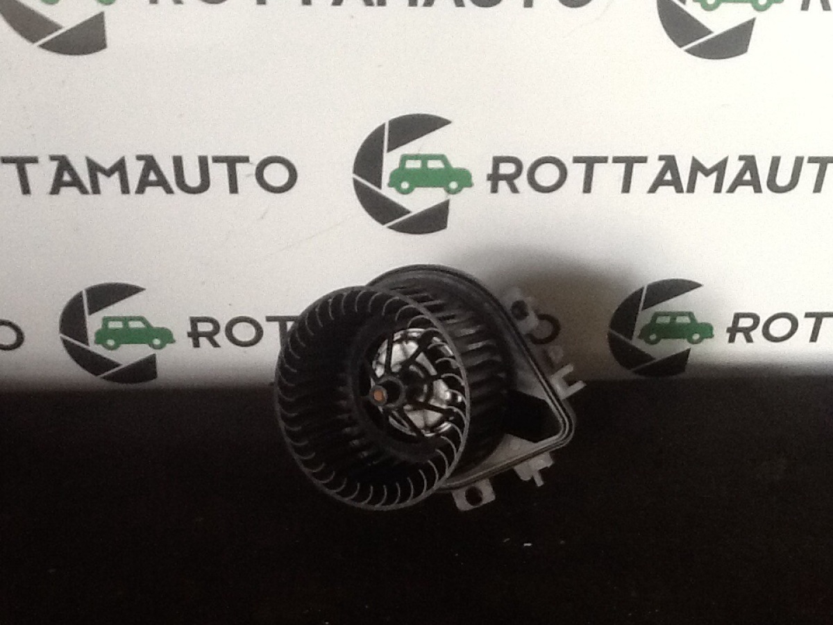 Motorino ventilazione abitacolo - Immagine 1 di 3
