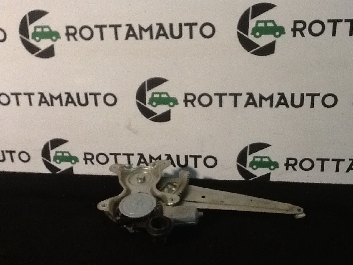 Alzacristallo Porta Post. Destro TOYOTA DENSO Usato