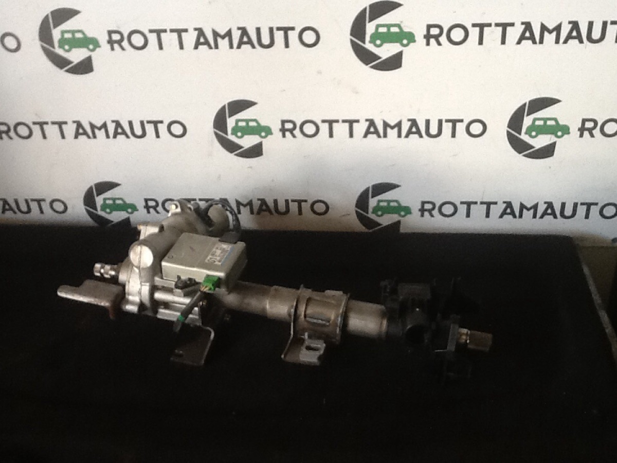 Servosterzo Elettronico MITSUBISHI Q1T16685M Usato