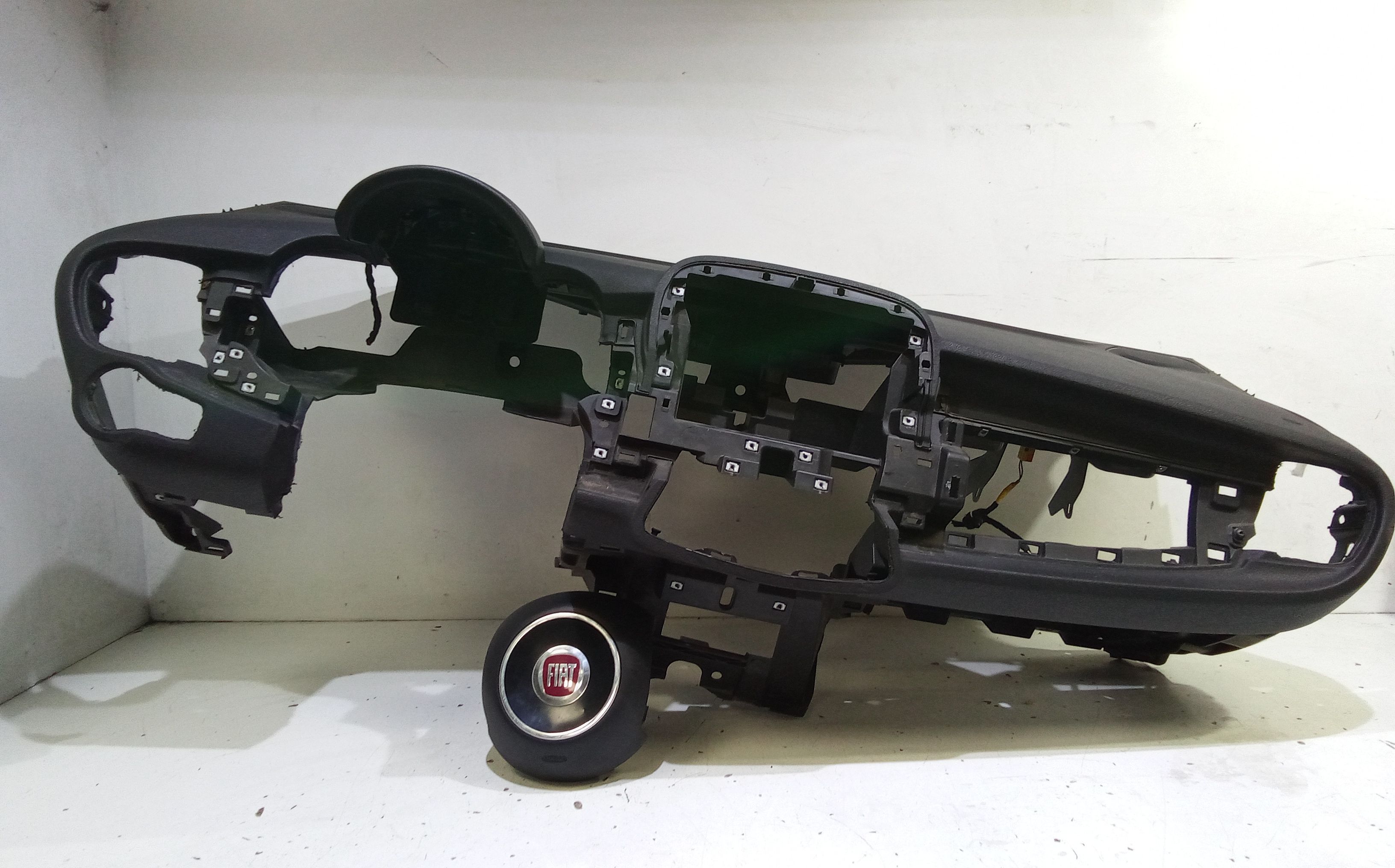 Cruscotto, Dispositivo airbag lat. ant. Destro - Immagine 1 di 6