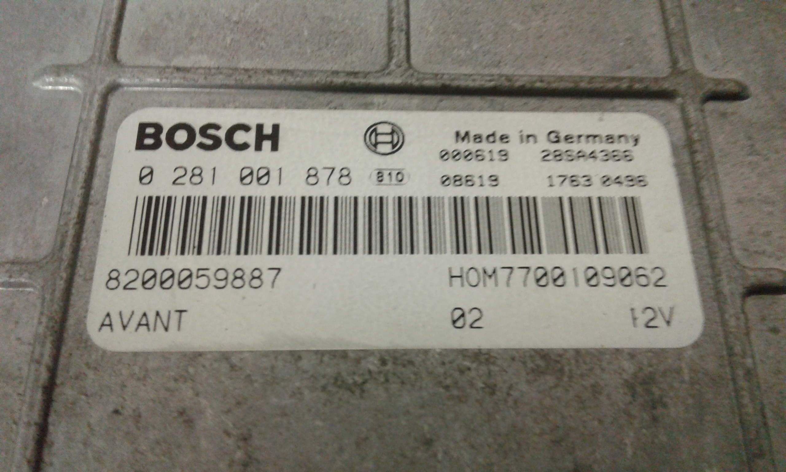 Centralina Iniezione (Bosch) 8200111120 0 281 001 878 Usato
