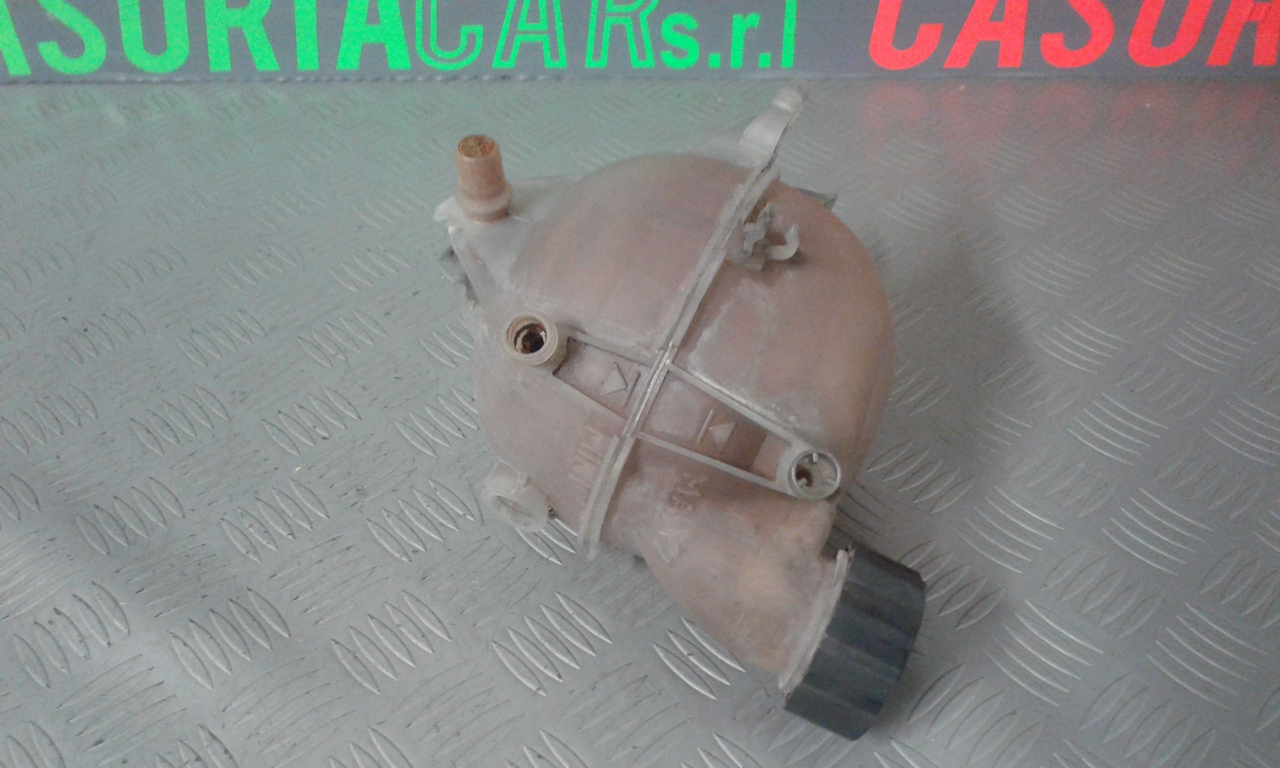 vaschetta compensazione radiatore - Immagine 1 di 3
