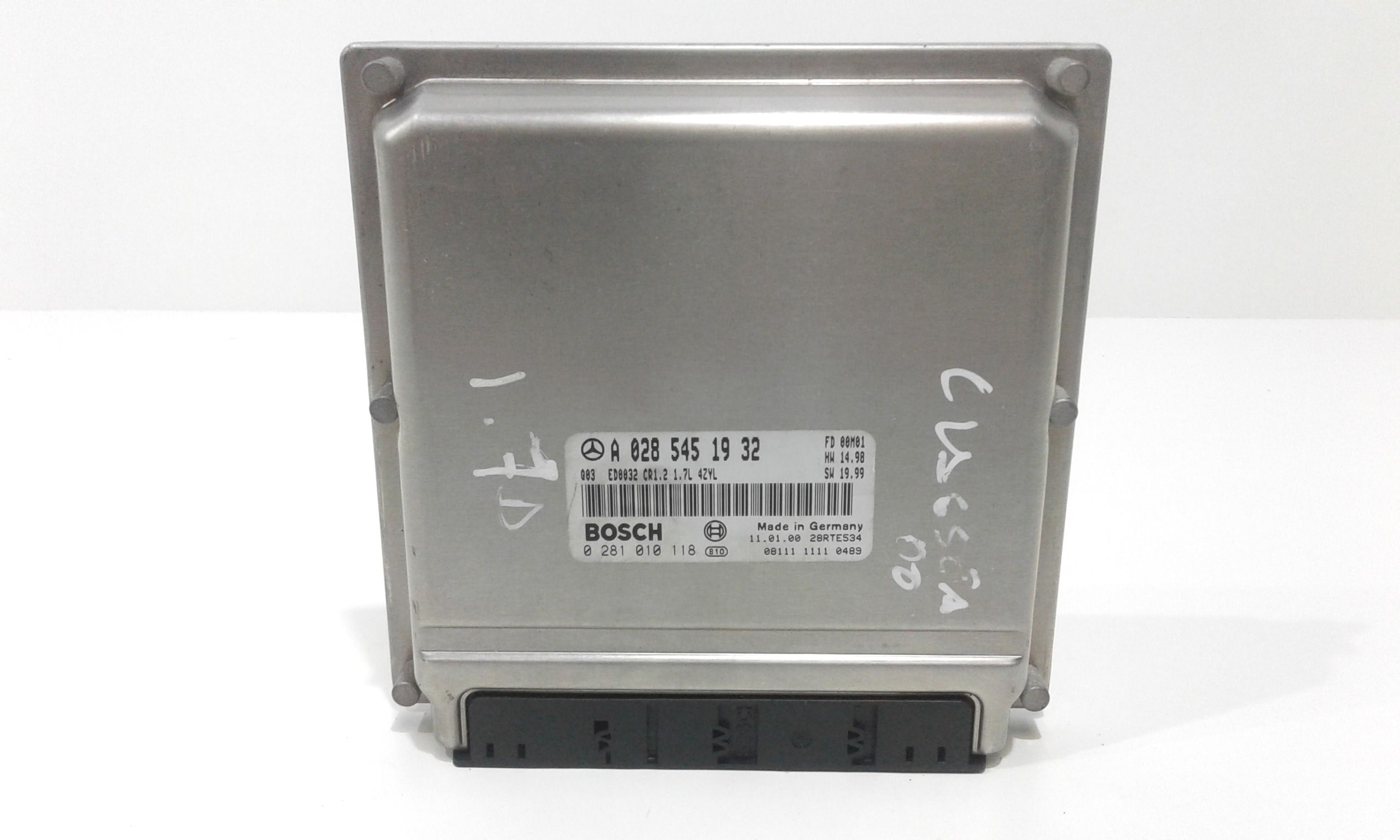 Centralina Iniezione (Bosch) A1661500379 0281010118 Usato