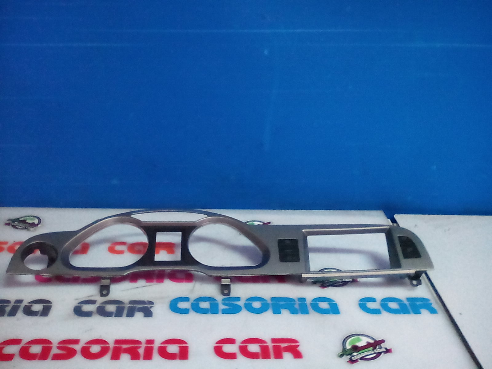 Rivestimento centr. Cruscotto, Mascherina portastrumenti centr. Cruscotto - Immagine 1 di 1
