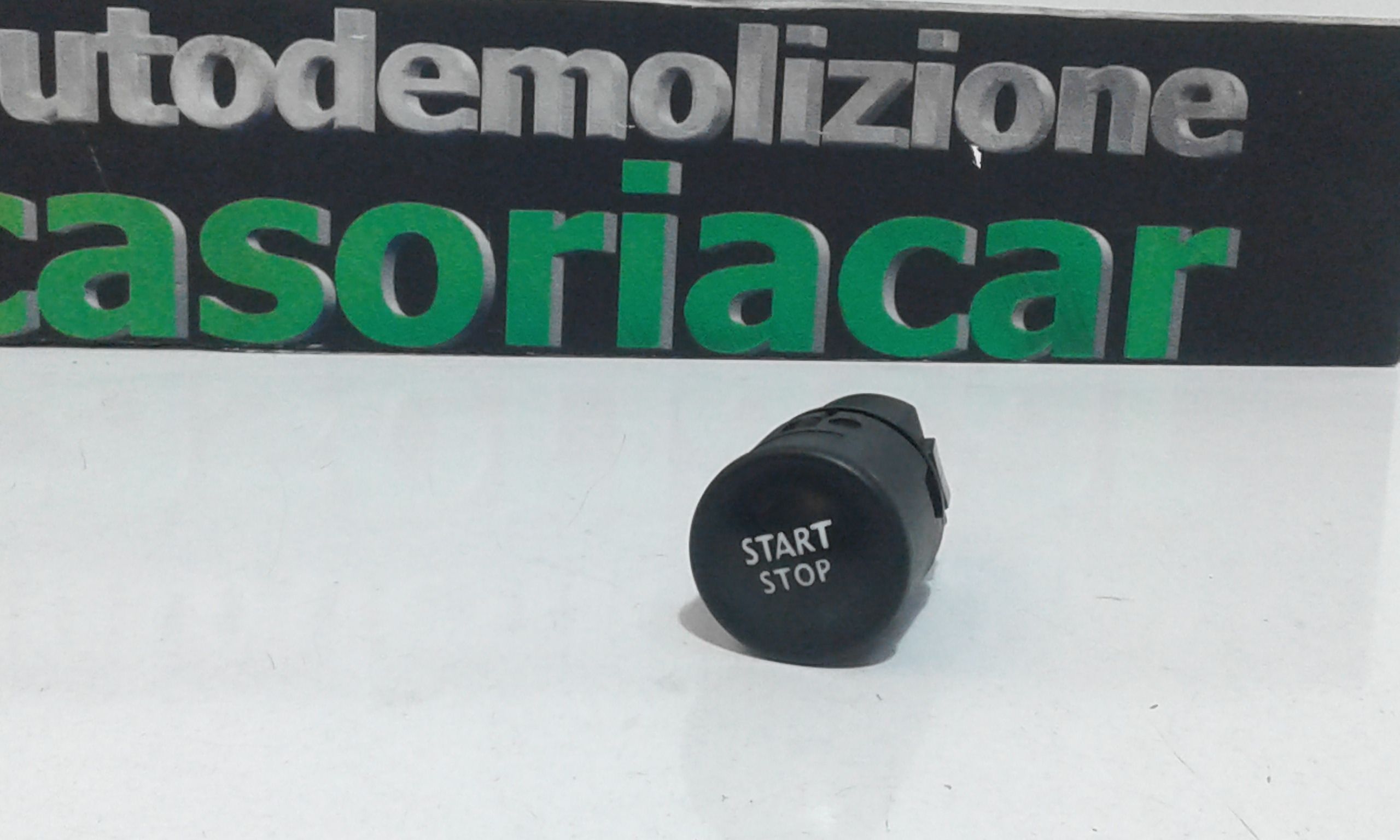 interruttore start and stop - Immagine 1 di 3