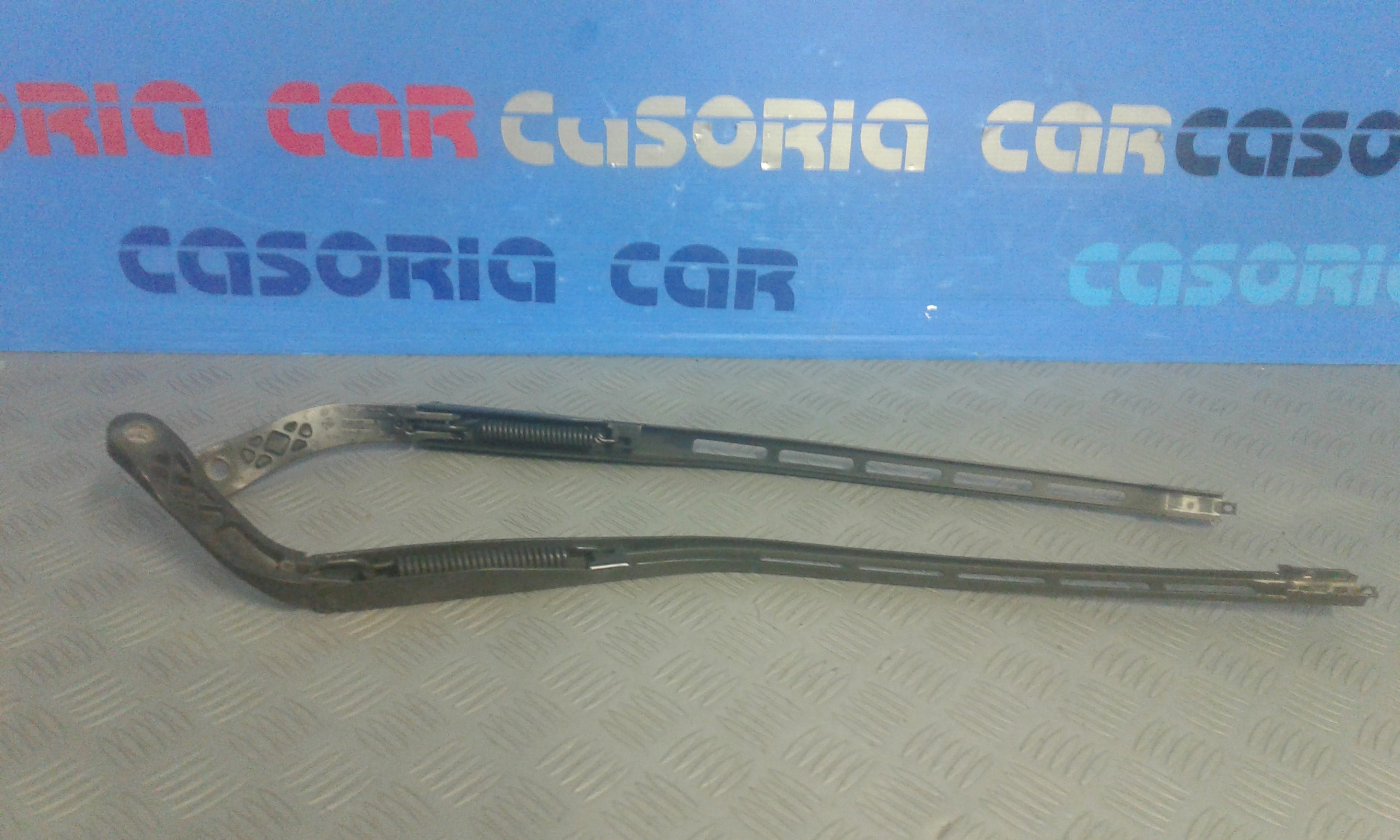 Braccio tergiparabrezza - Immagine 1 di 3