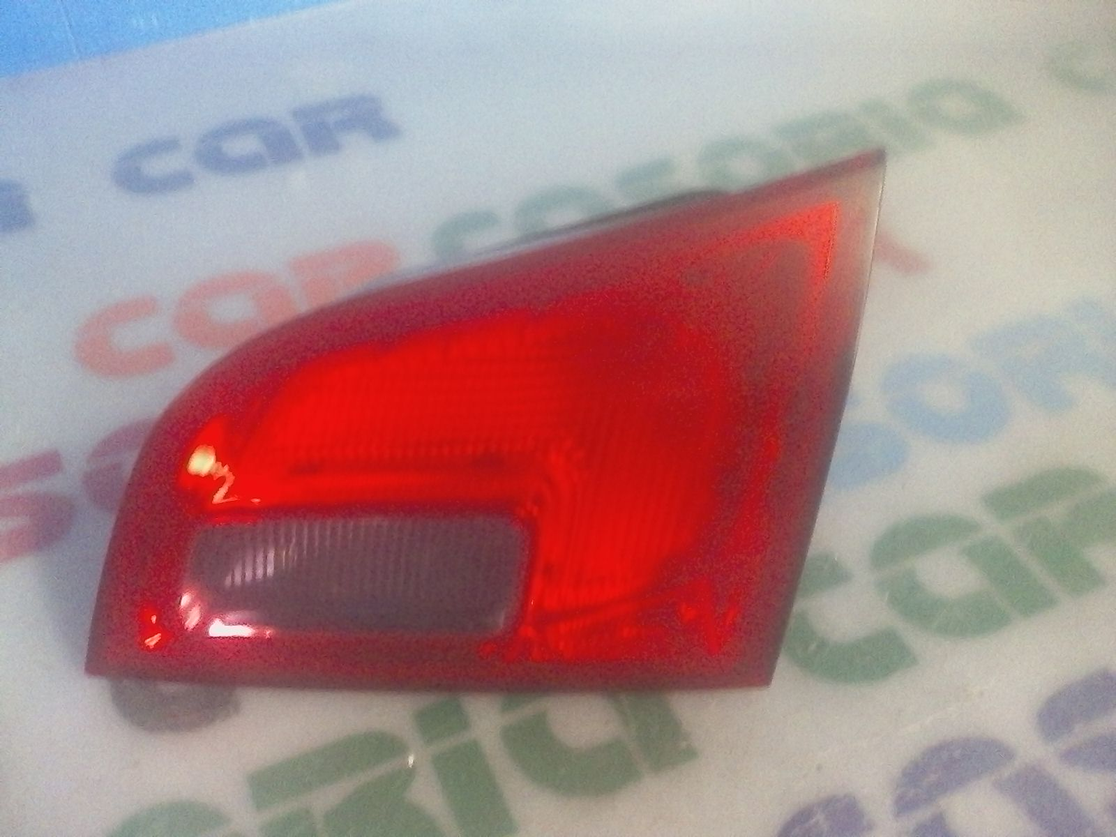 fanale stop supplementare destro - Immagine 1 di 3