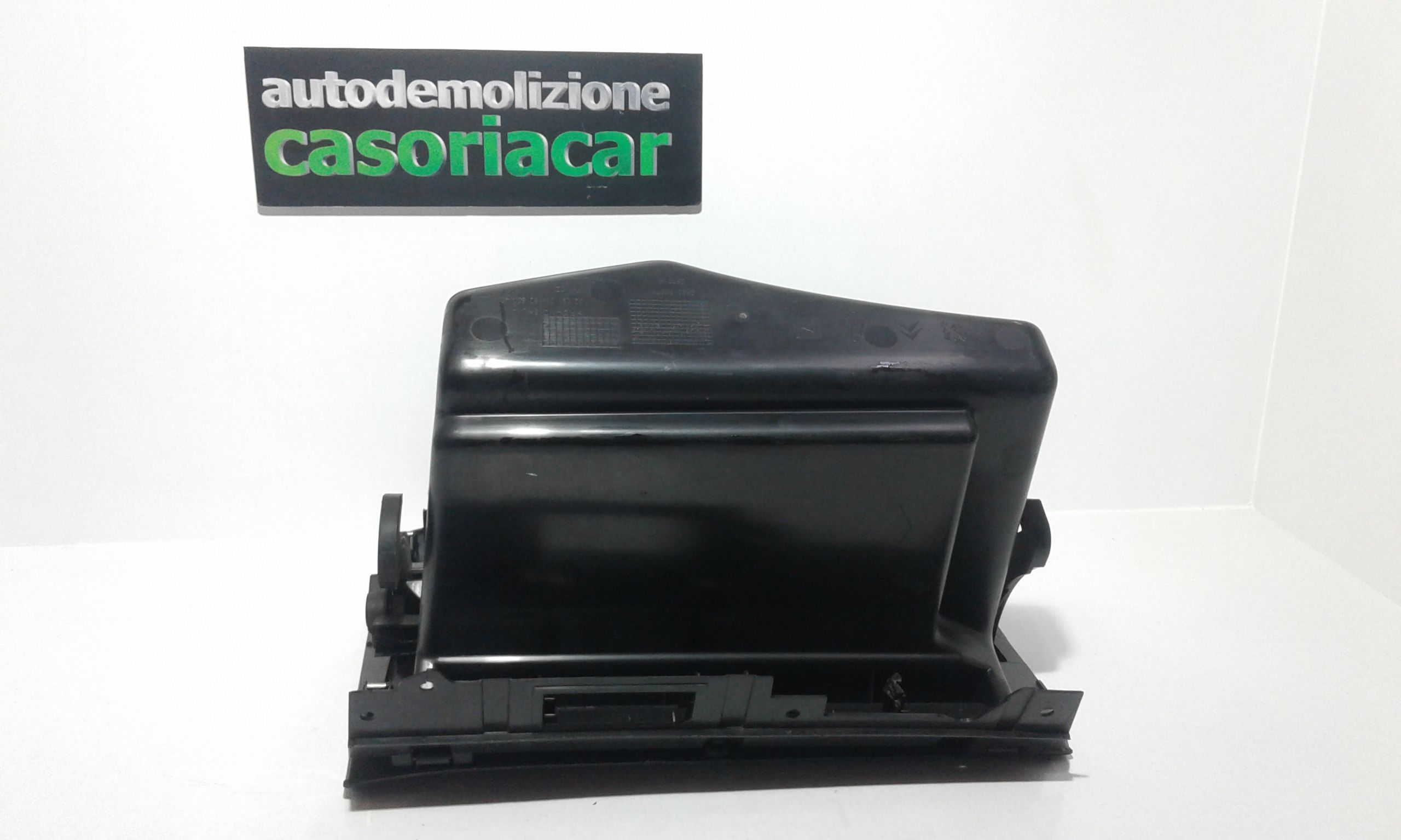 Portaoggetti cruscotto Destro - Immagine 1 di 4