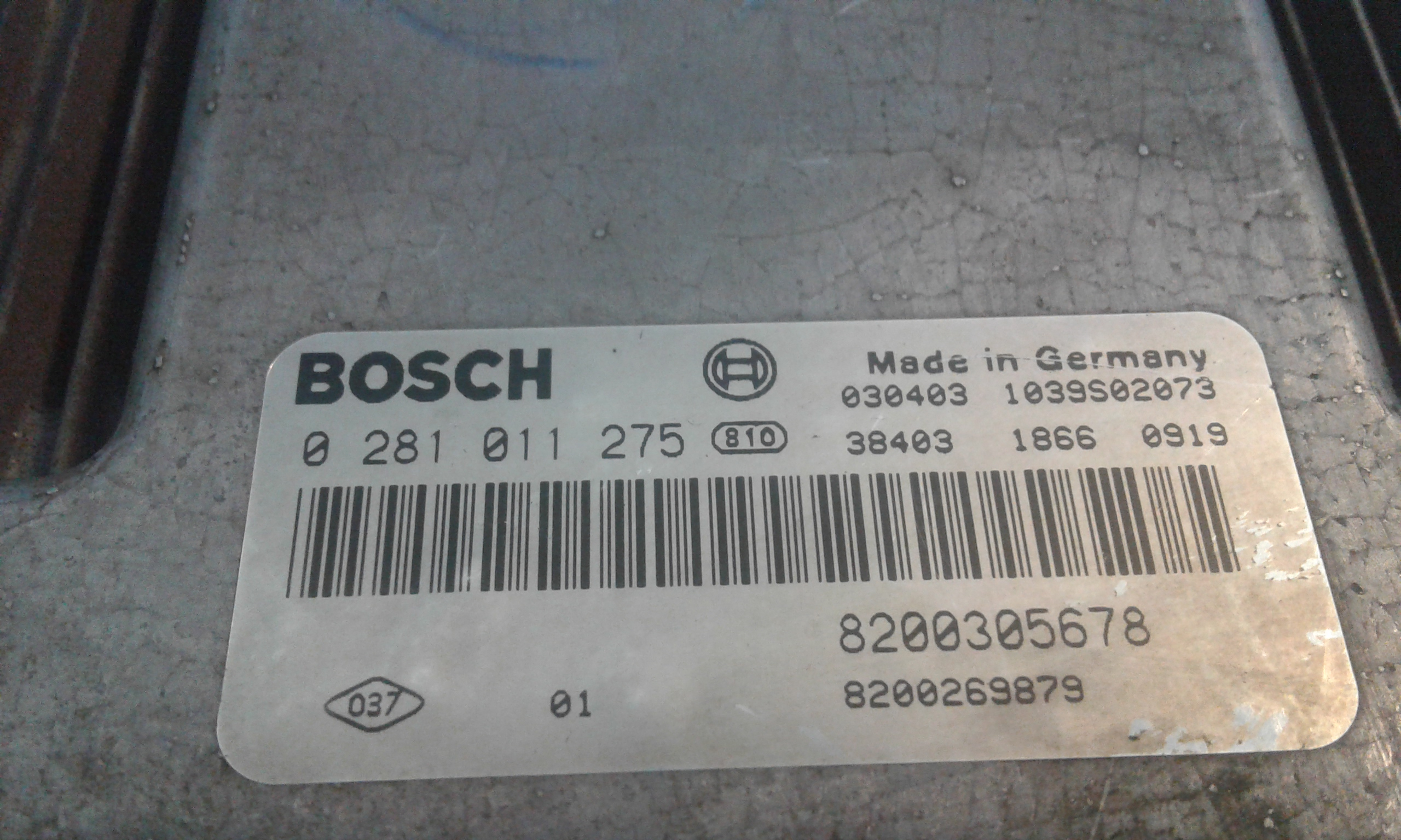 Centralina Iniezione (Bosch) 8200321263 0281011275 Usato