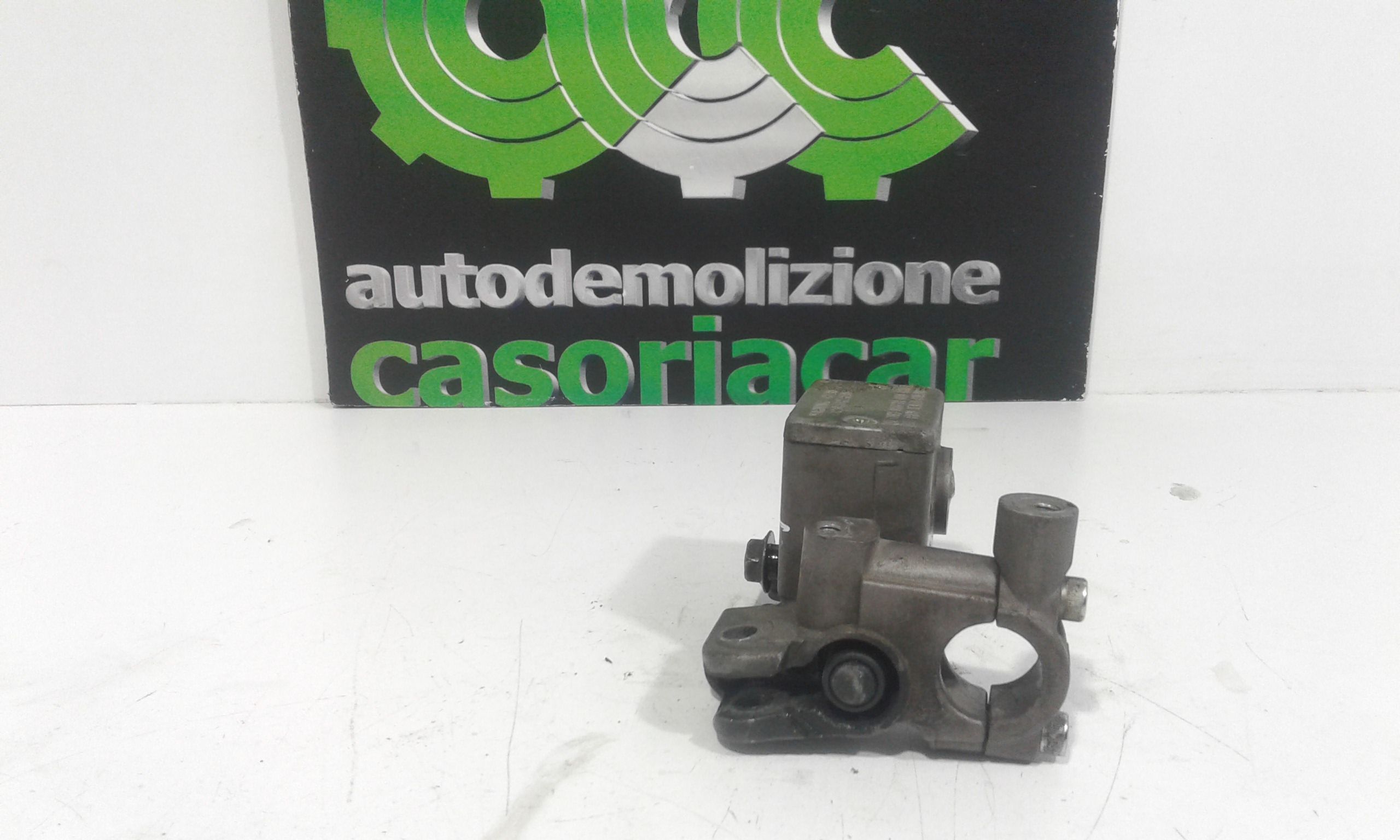 Pompa comando freni - Immagine 1 di 4