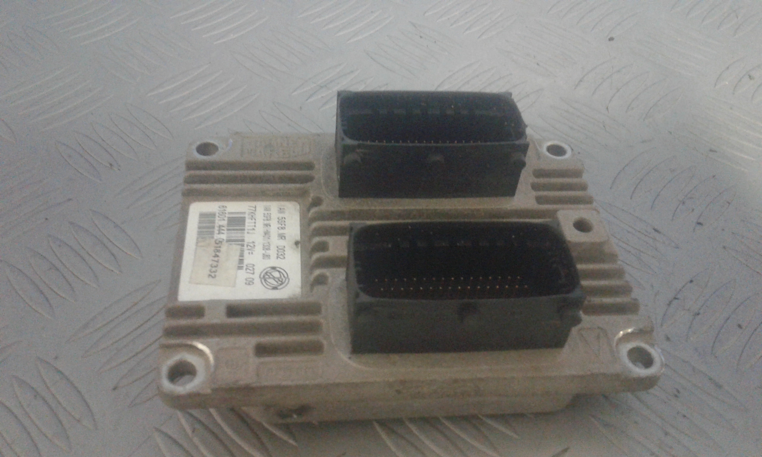 Centralina Iniezione (Magneti Marelli) 51903129 61601.444.05 Usato