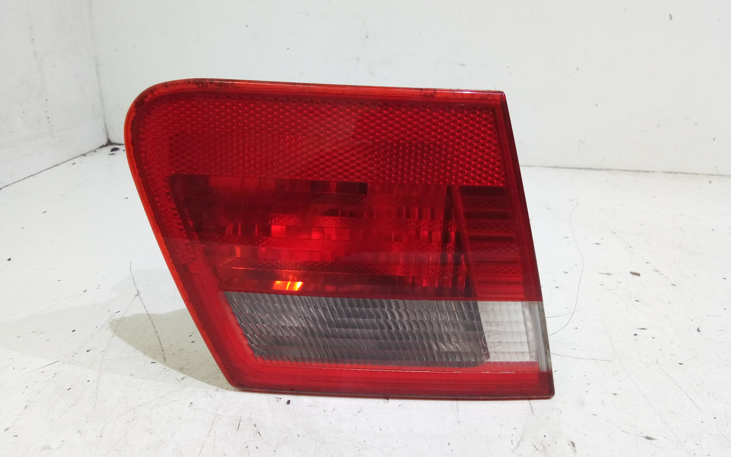 fanale stop supplementare sinistro - Immagine 1 di 4