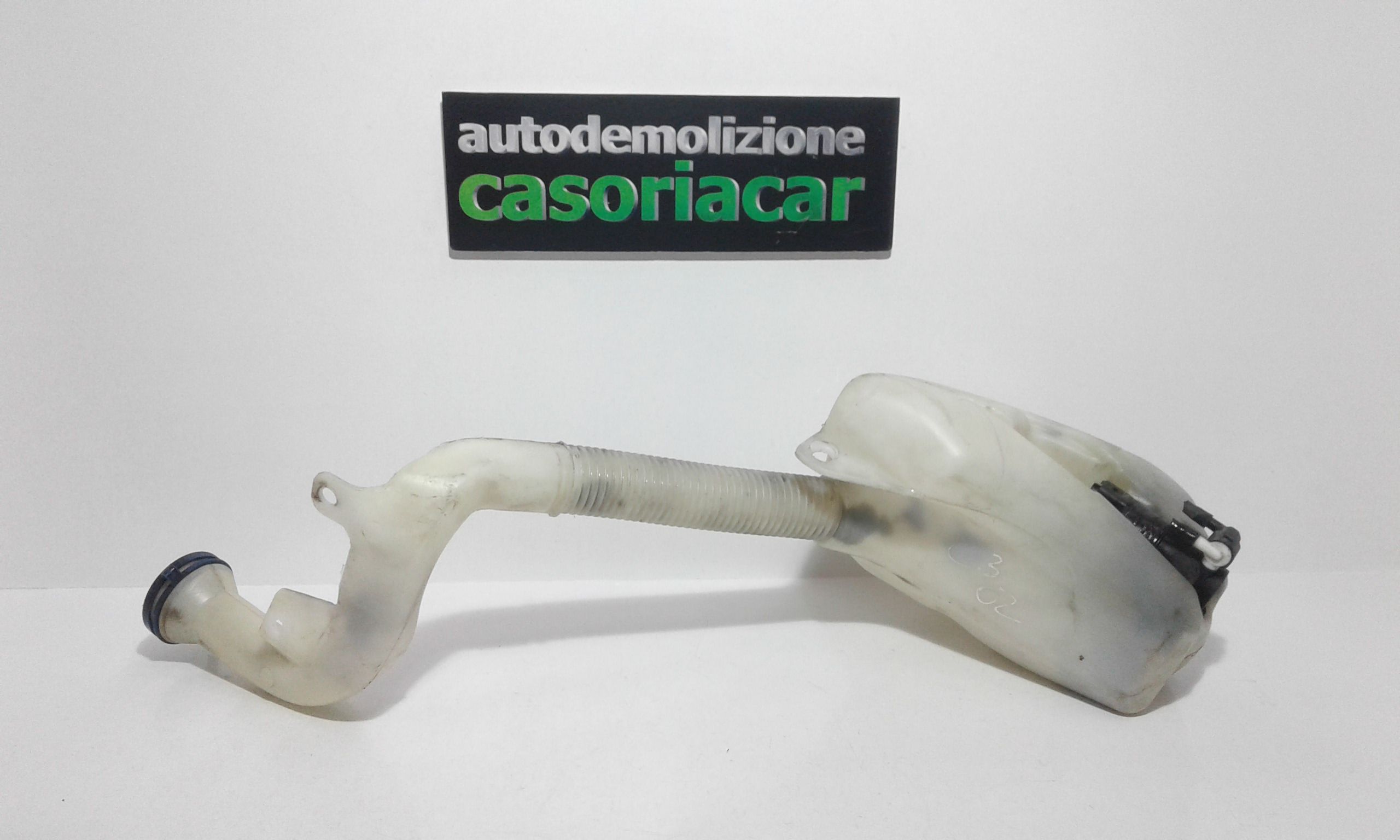 Serbatoio tergiparabrezza compl. - Immagine 1 di 3