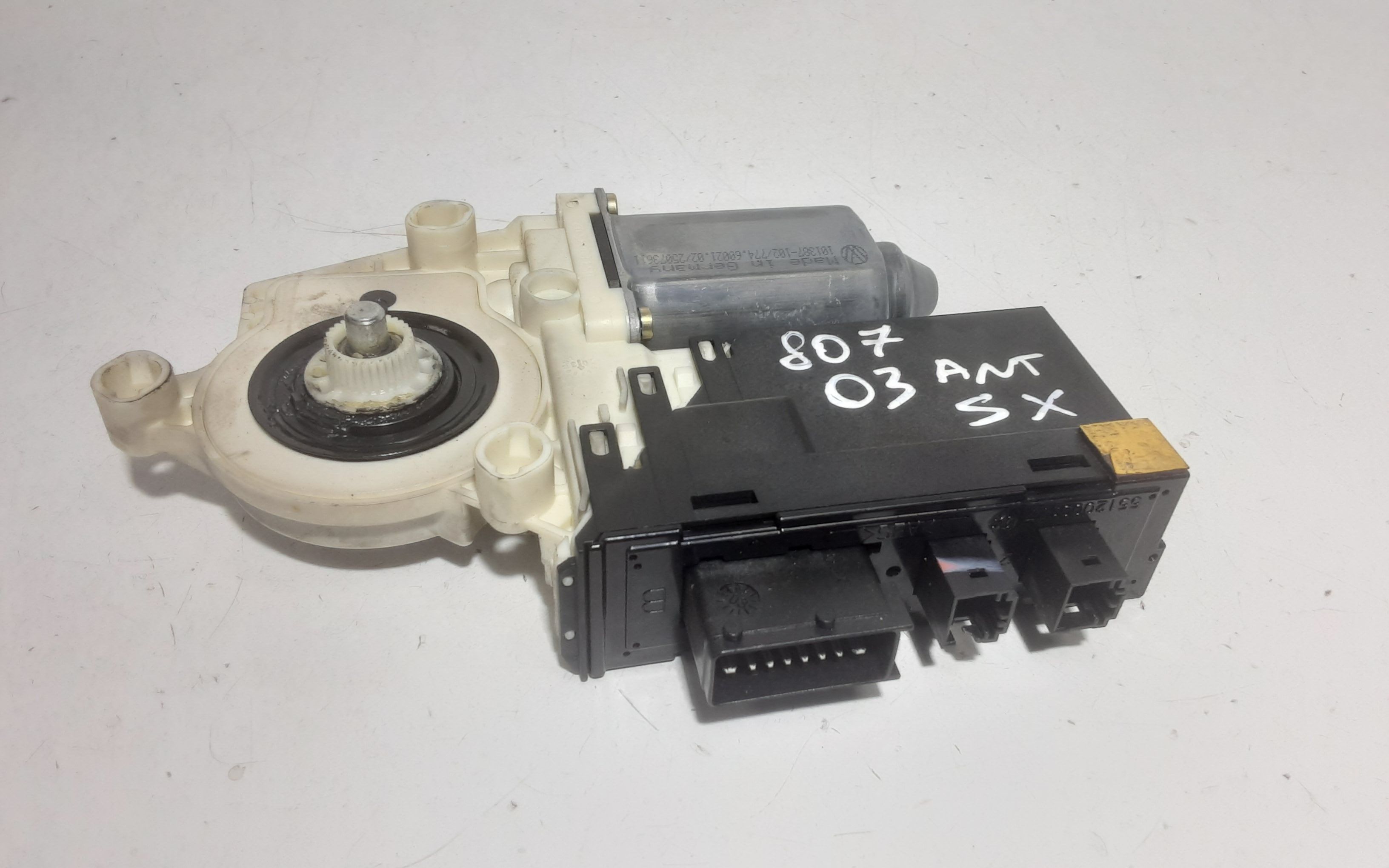 Miniatura 3