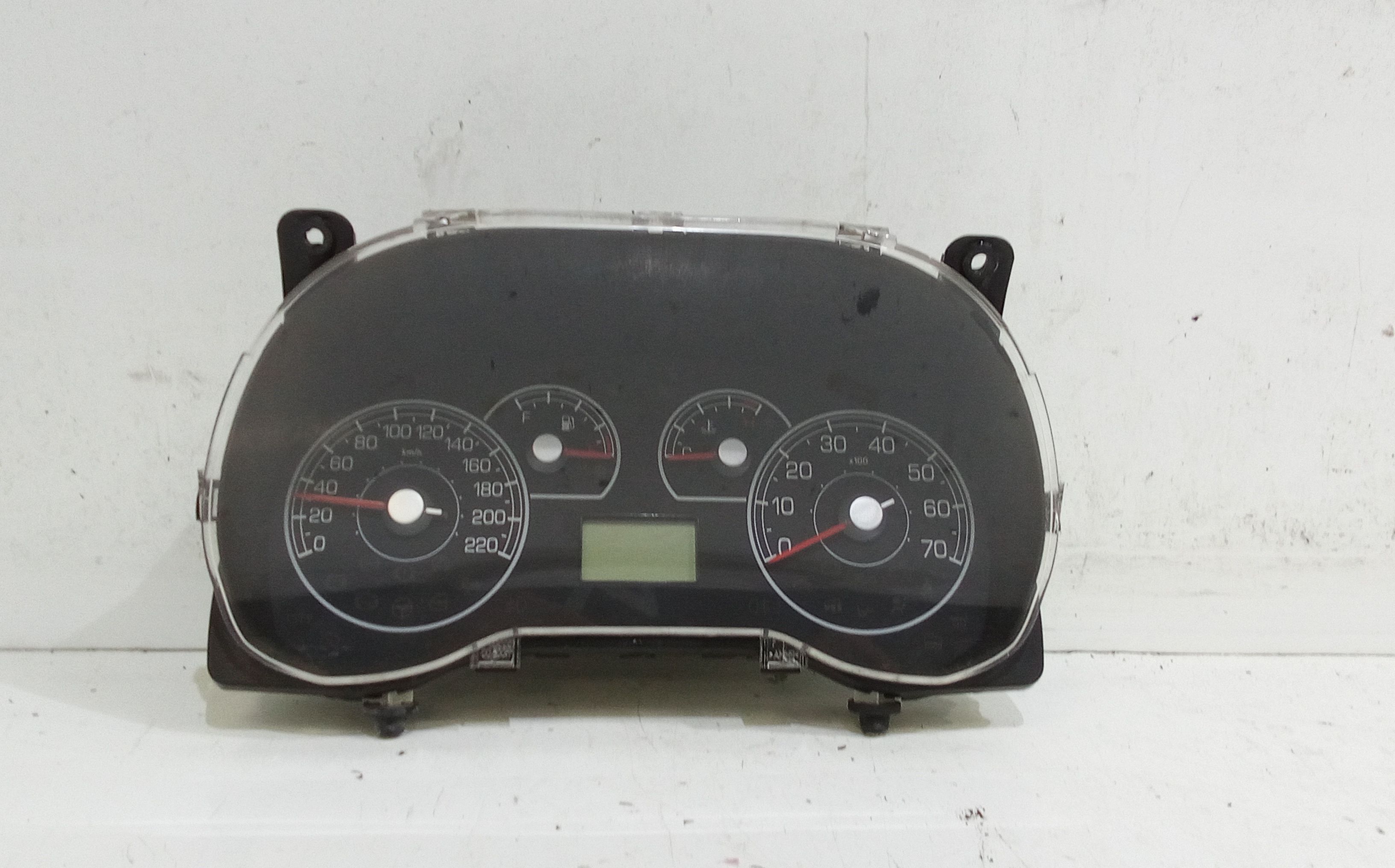 Quadro portastrumenti - Immagine 1 di 5