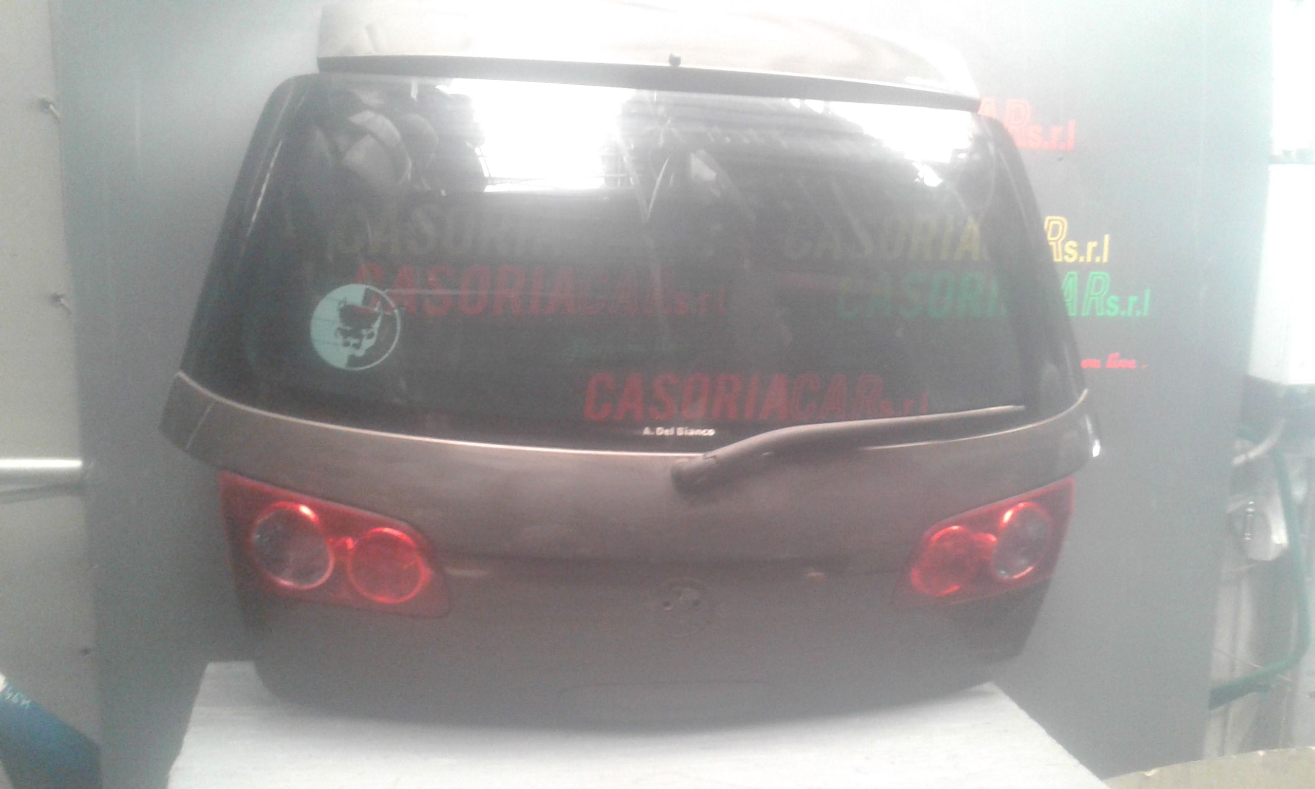 cofano post. - Immagine 1 di 3