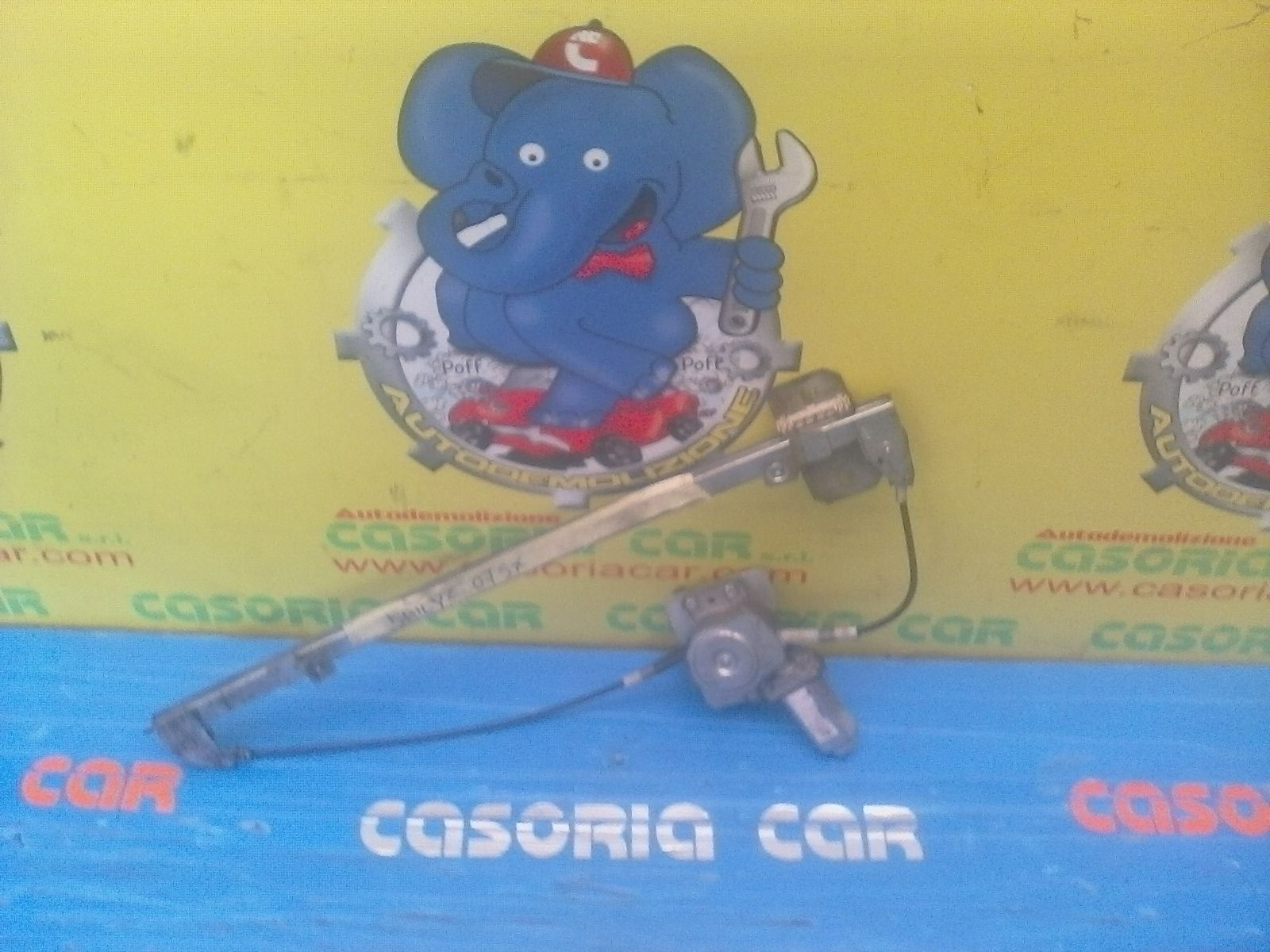 Motorino alzacristallo porta ant. Sinistro - Immagine 1 di 1