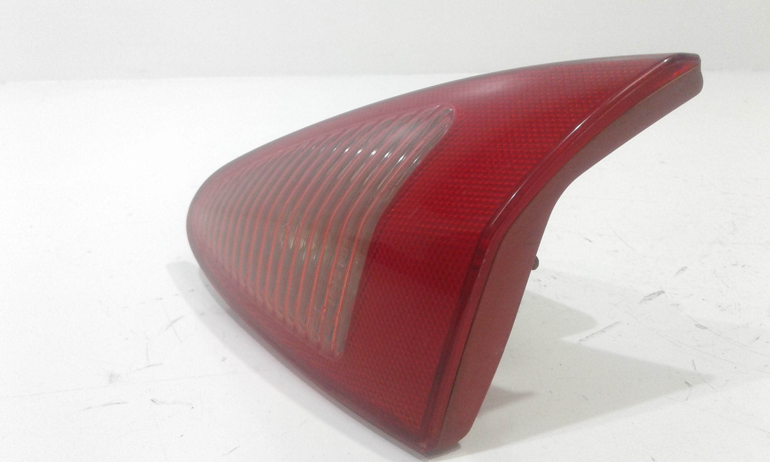 fanale stop supplementare destro - Immagine 1 di 6