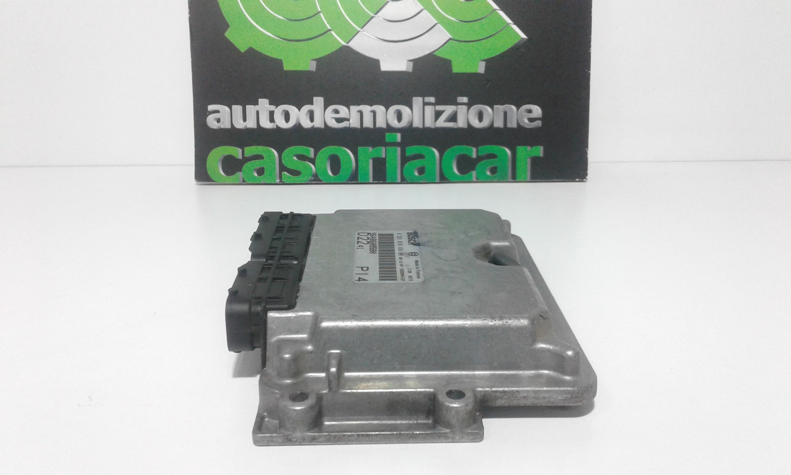 Centralina Iniezione (Bosch) 71783580 0281010484 Usato