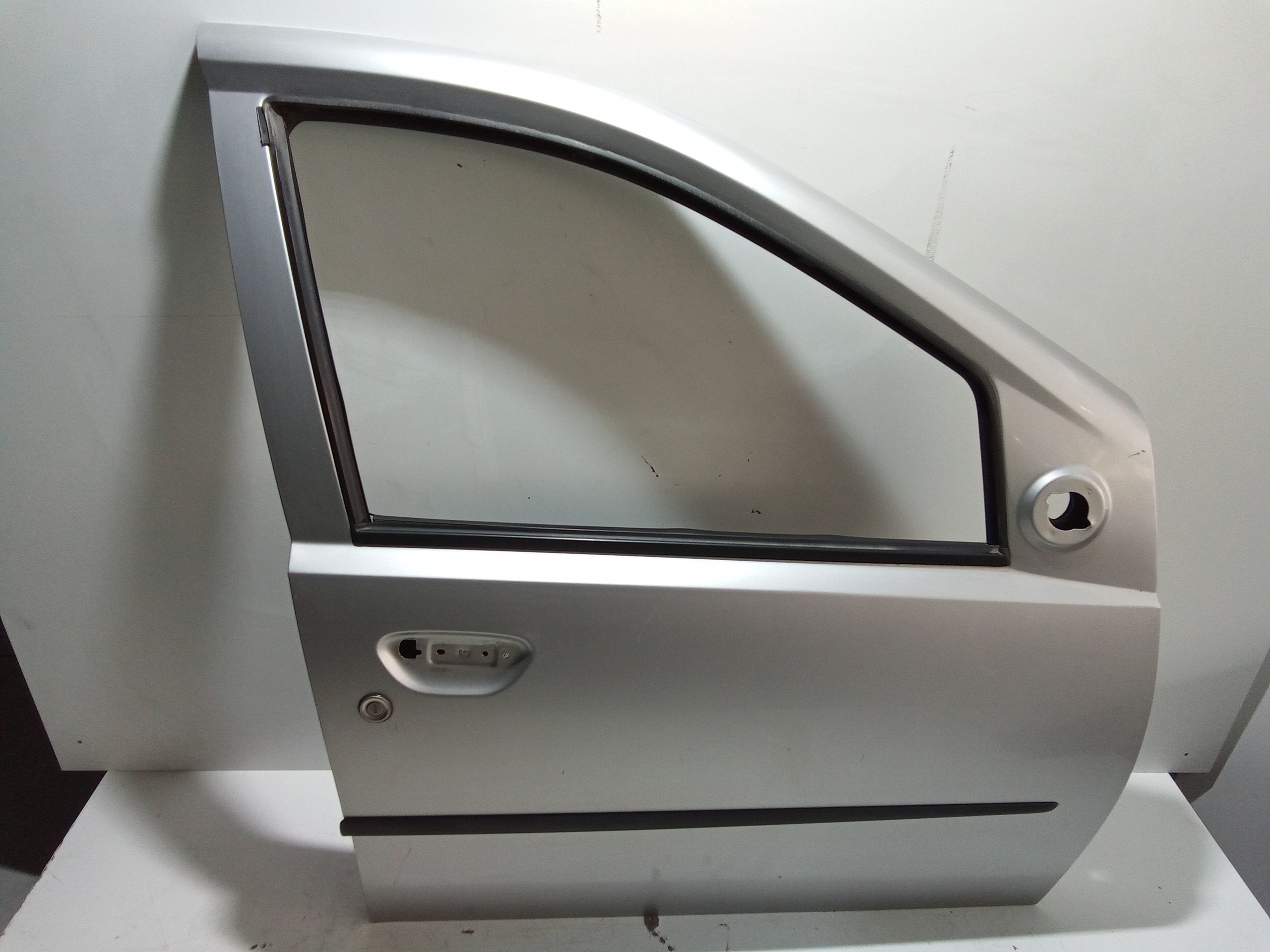 porta ant. destro - Immagine 1 di 6