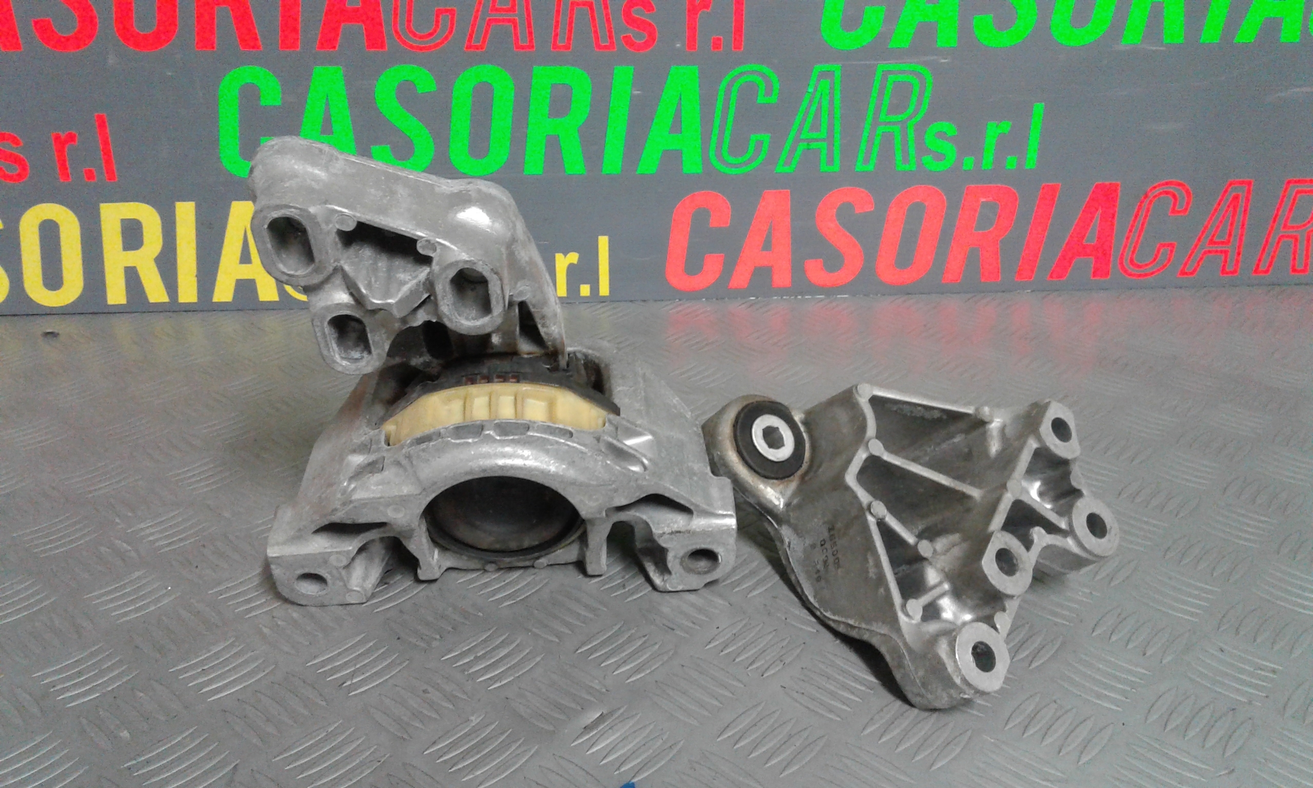 Supporto ant. Motore,Supporto post. motore (bielletta), Bielletta supporto motore - Immagine 1 di 3