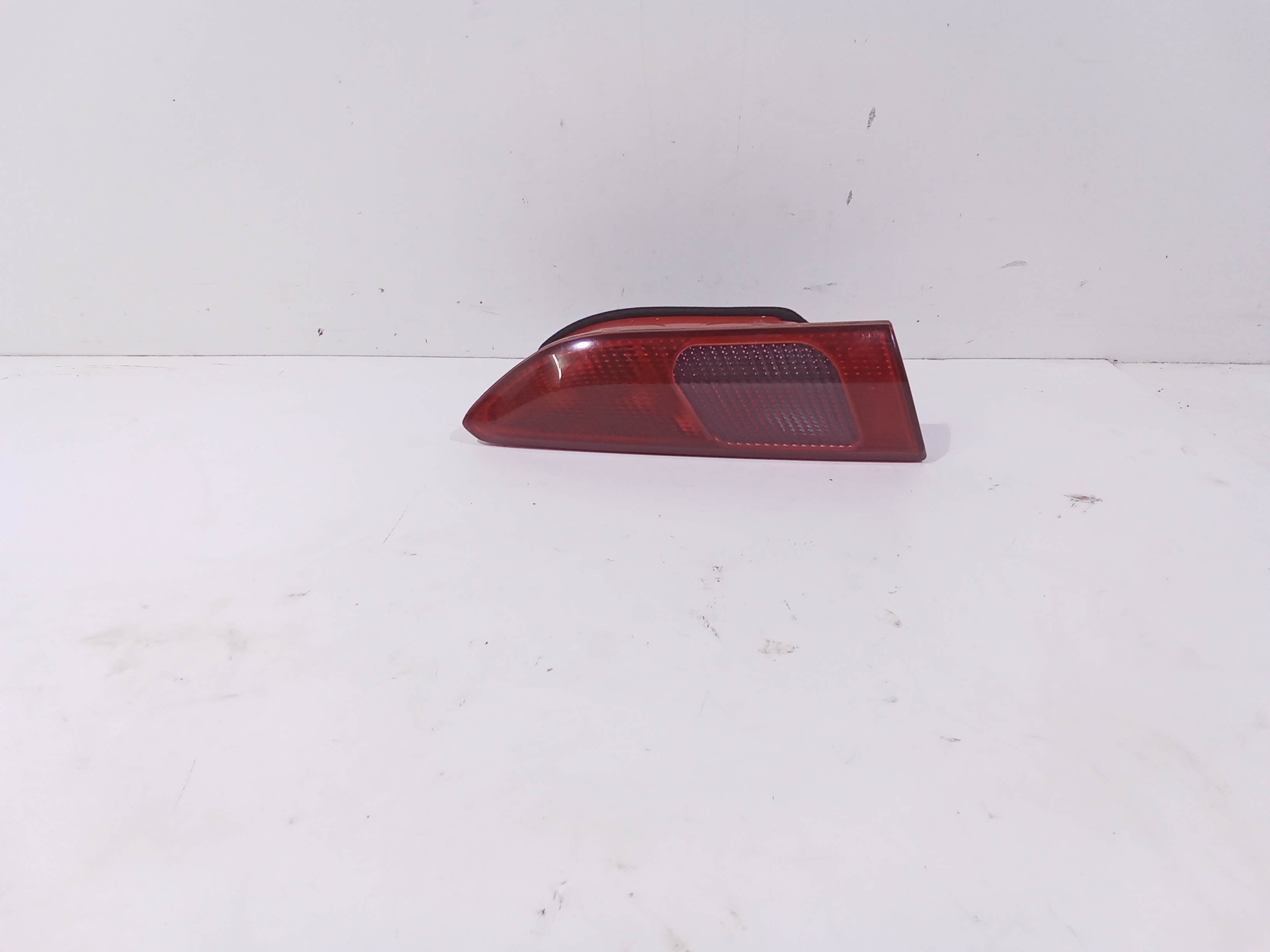 fanale stop supplementare sinistro - Immagine 1 di 5
