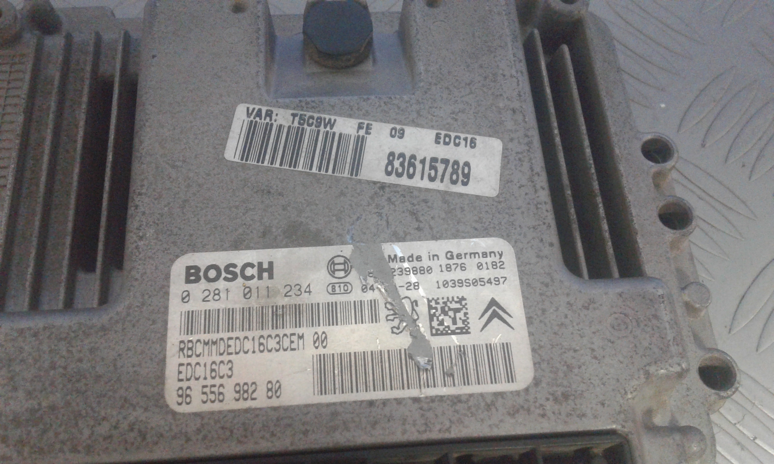 Centralina Iniezione (Bosch) 194061 0281011234 Usato