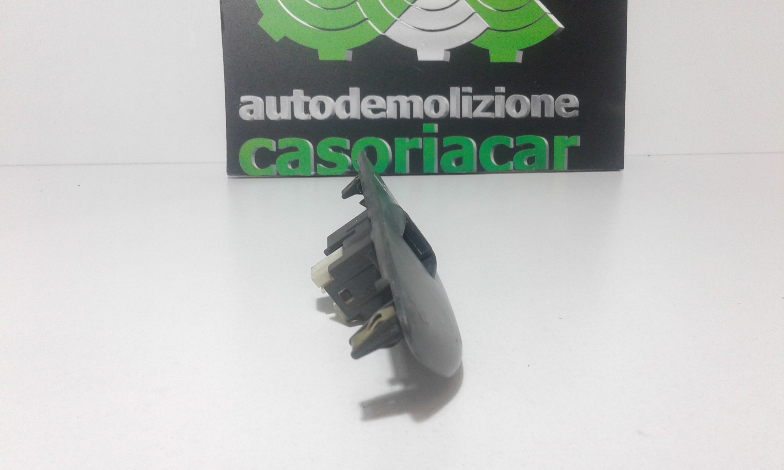 Interruttore alzacristalli porta ant. Destro - Immagine 1 di 5