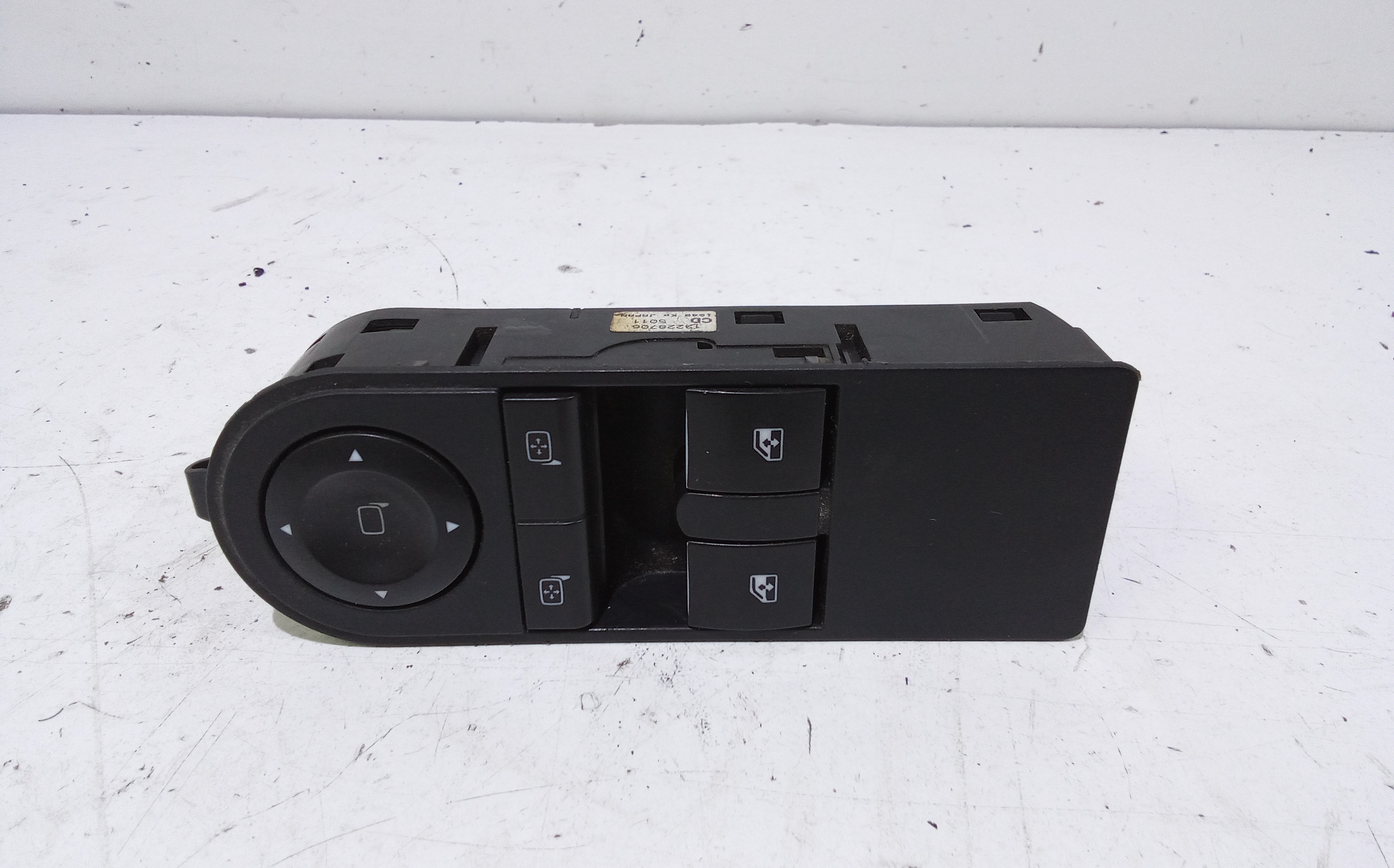 Interruttore alzacristalli porta ant. Sinistro - Immagine 1 di 4
