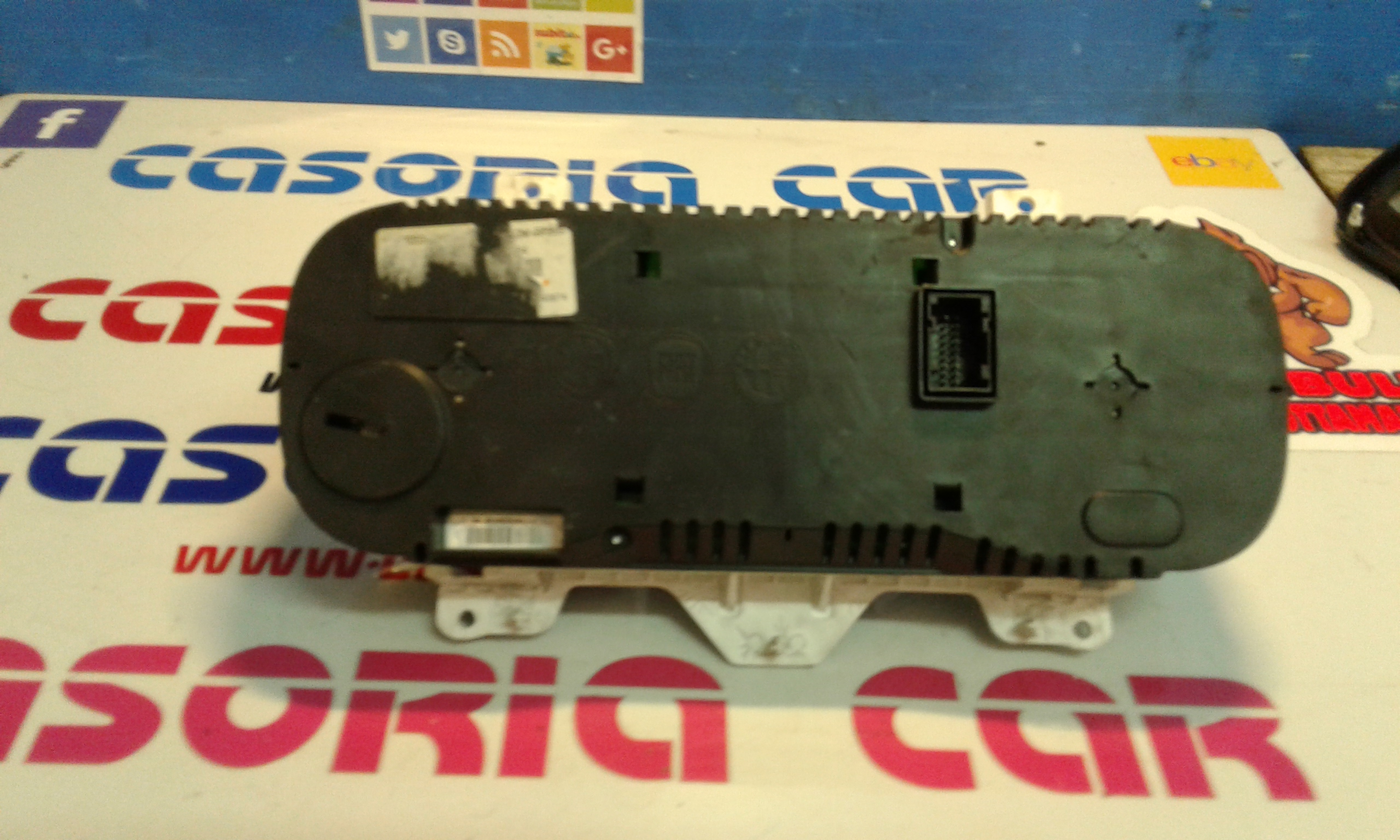 Quadro portastrumenti - Immagine 1 di 2