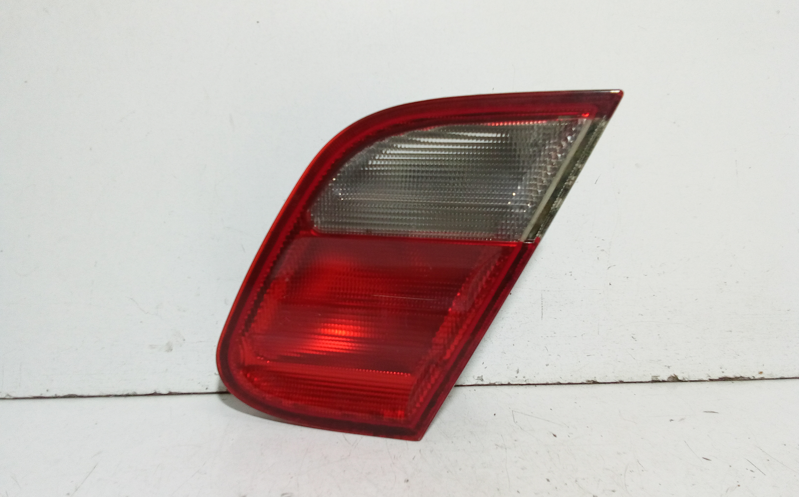 fanale stop supplementare destro - Immagine 1 di 5
