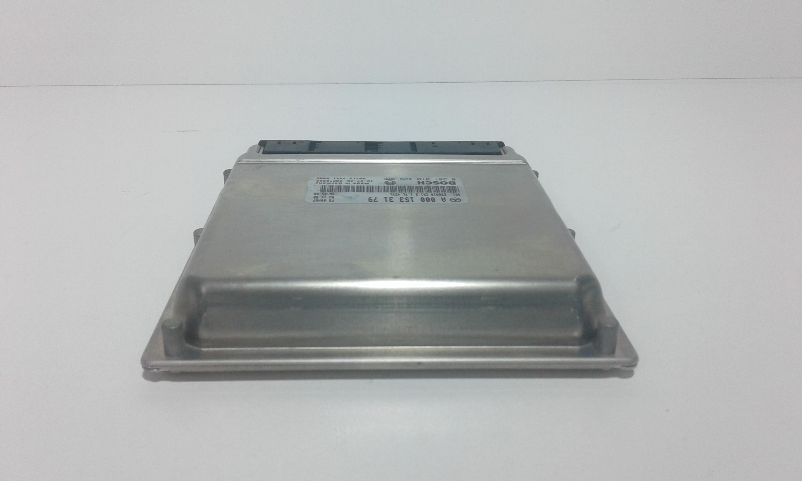Centralina Iniezione (Bosch Mercedes-benz) A1661500379 0281010426 Usato