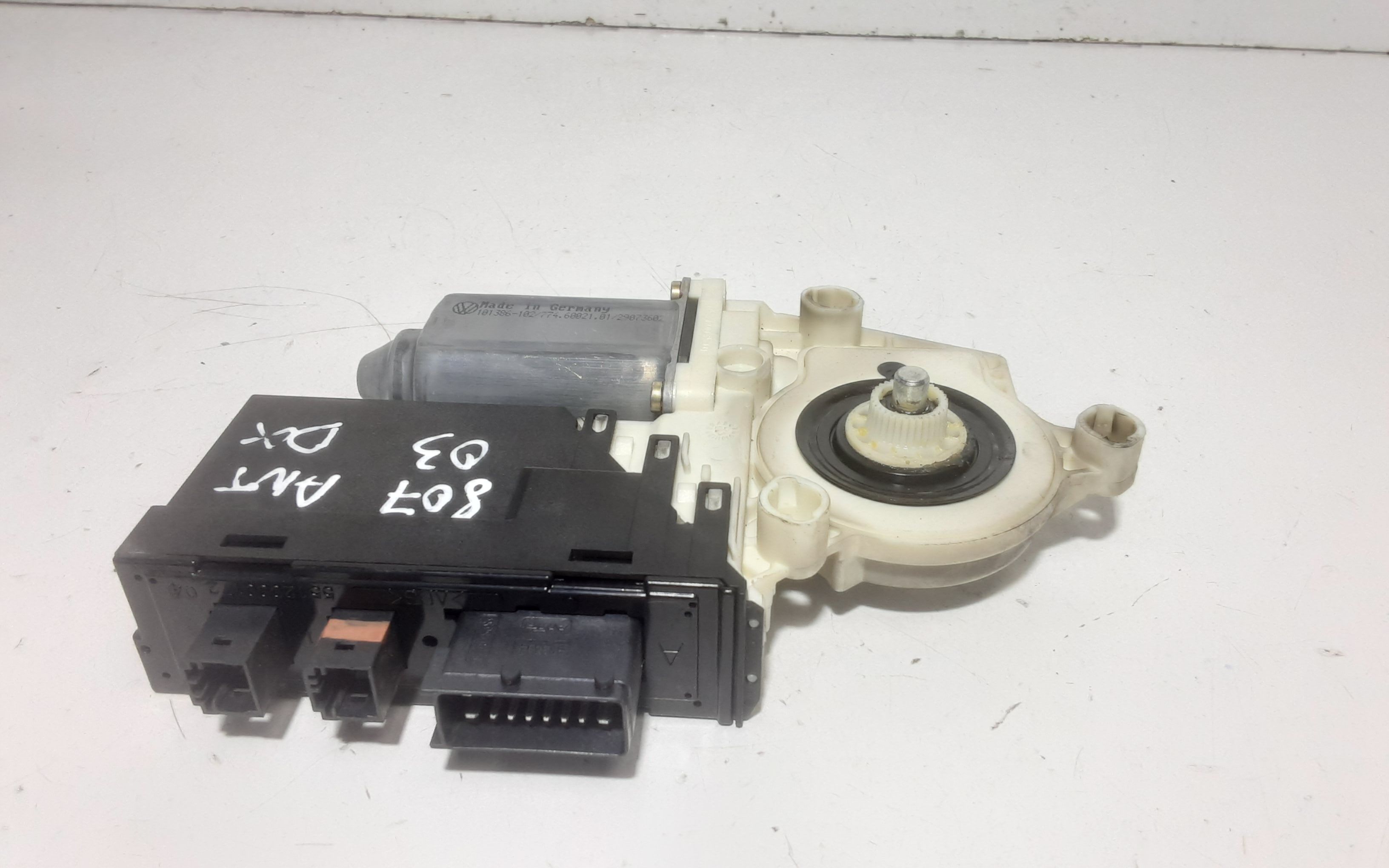 Miniatura 3