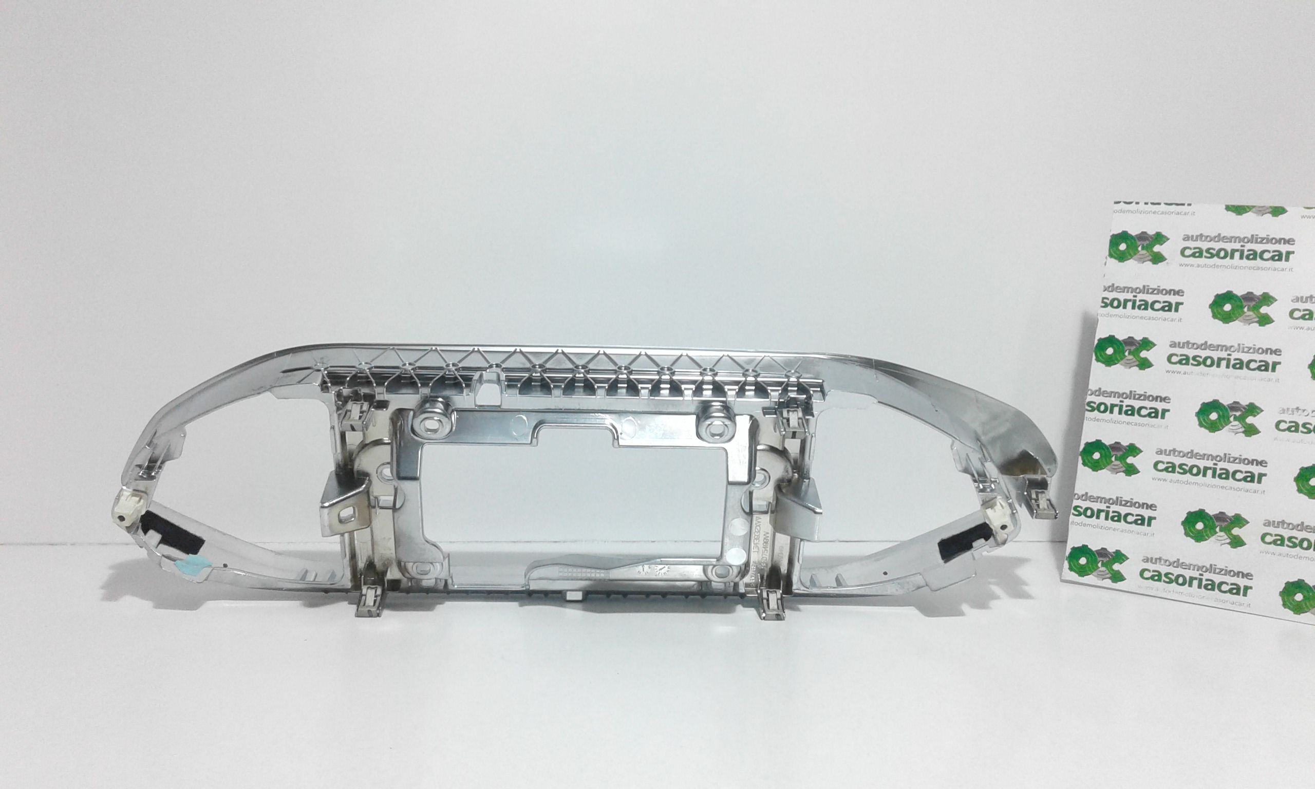 Cornice portastrumenti - Immagine 1 di 3