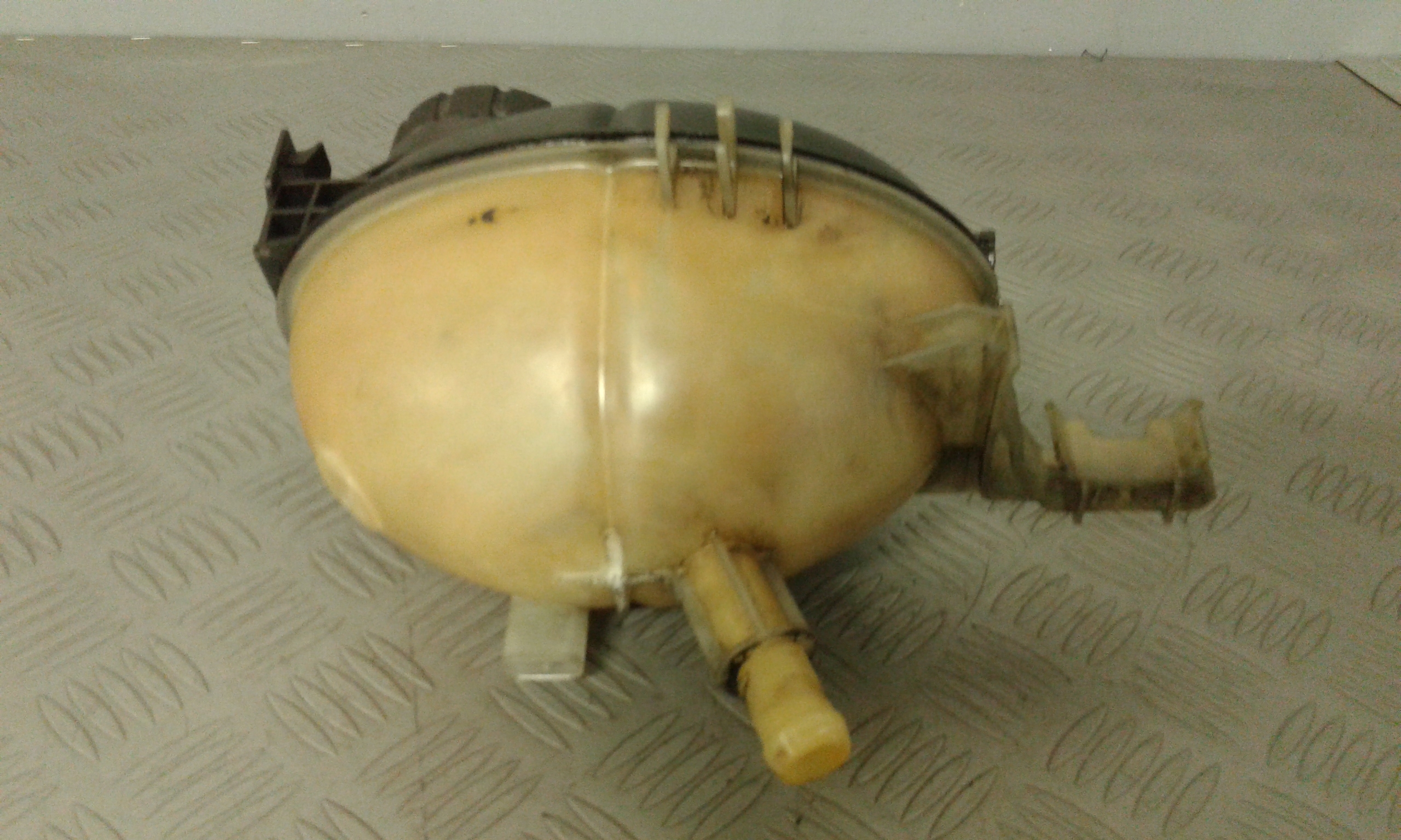 vaschetta compensazione radiatore - Immagine 1 di 3