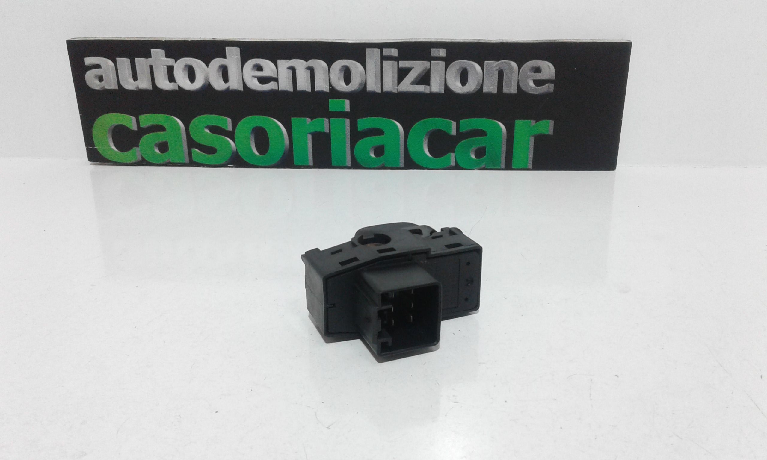 Interruttore alzacristalli porta ant. Destro - Immagine 1 di 3