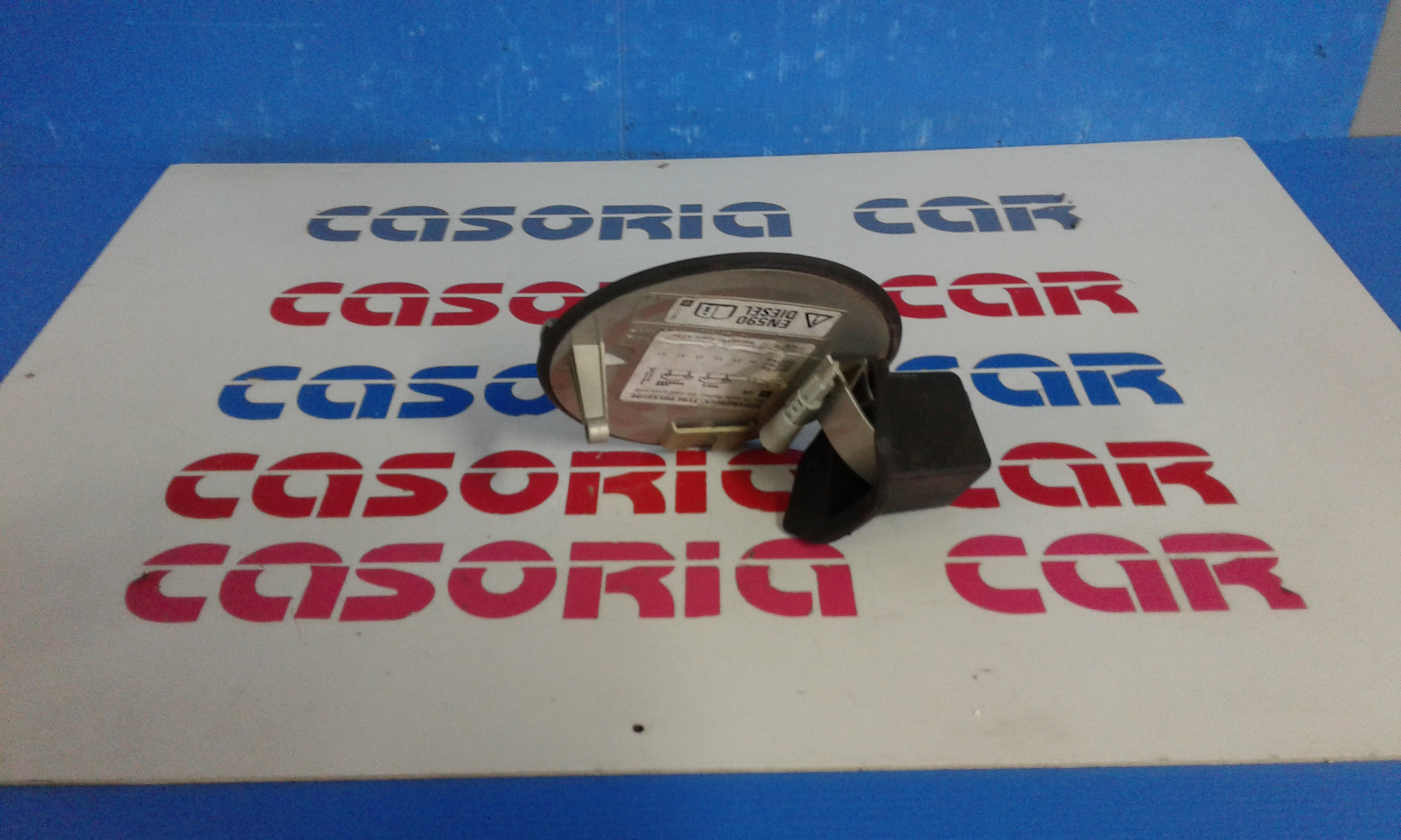Sportello carburante - Immagine 1 di 3