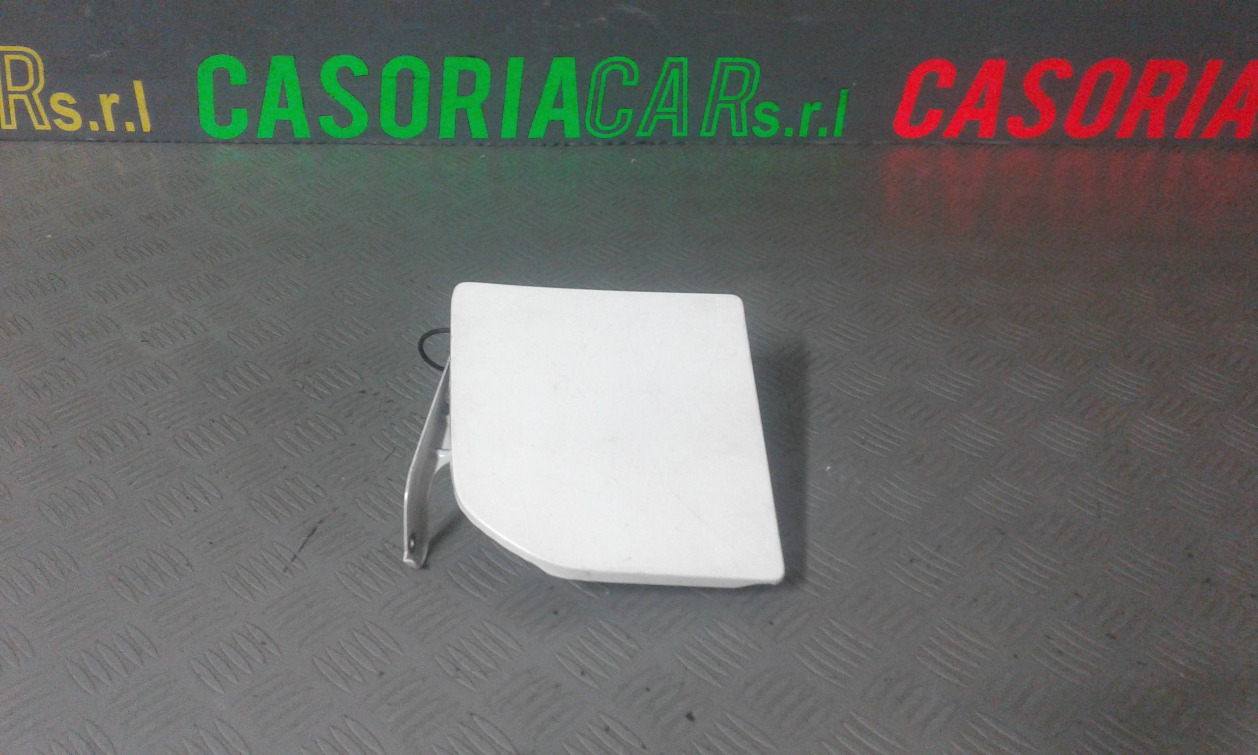 Sportello carburante - Immagine 1 di 3