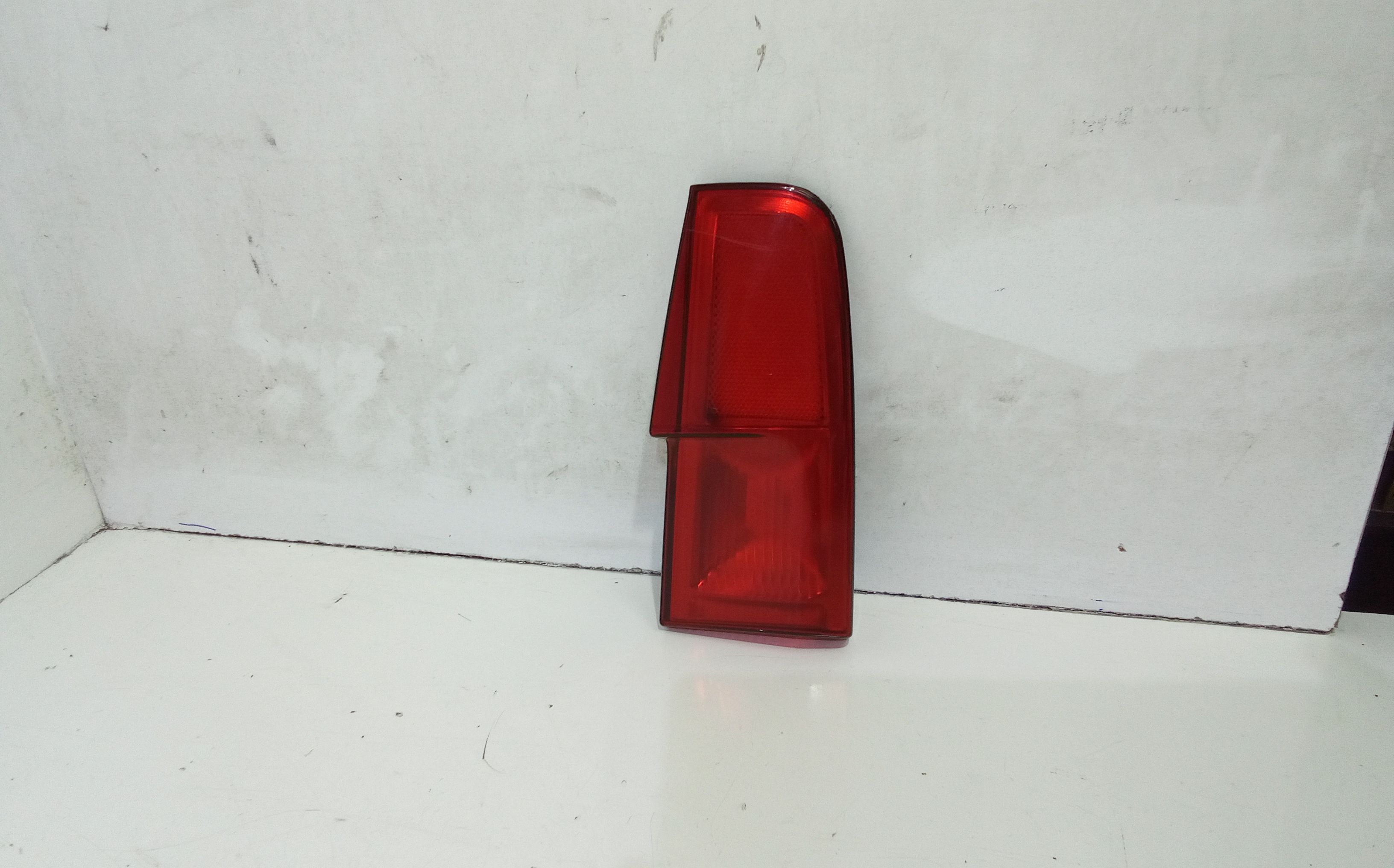fanale stop supplementare destro - Immagine 1 di 5