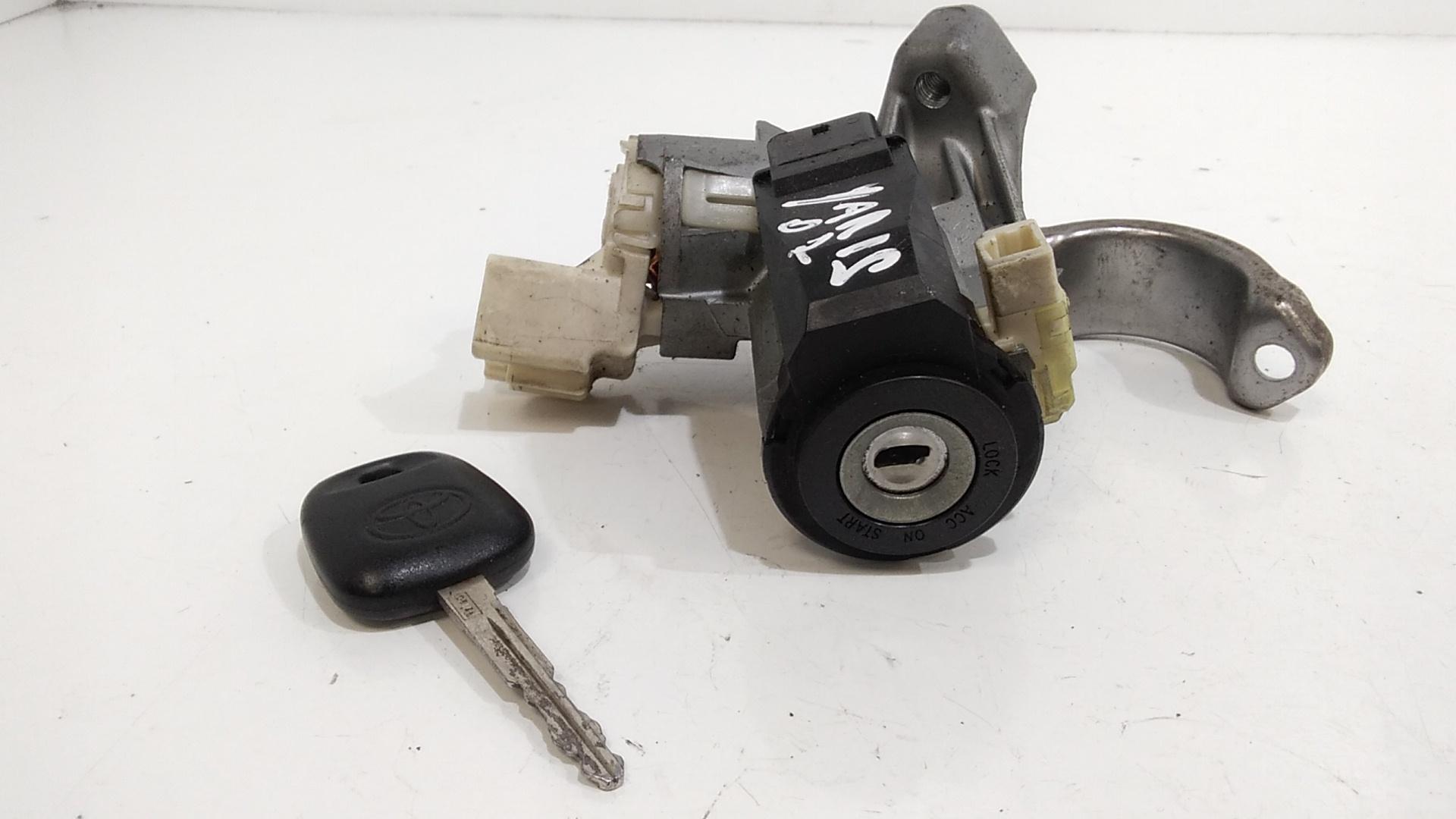 commutatore avviamento con cilindretti serrature - Immagine 1 di 5
