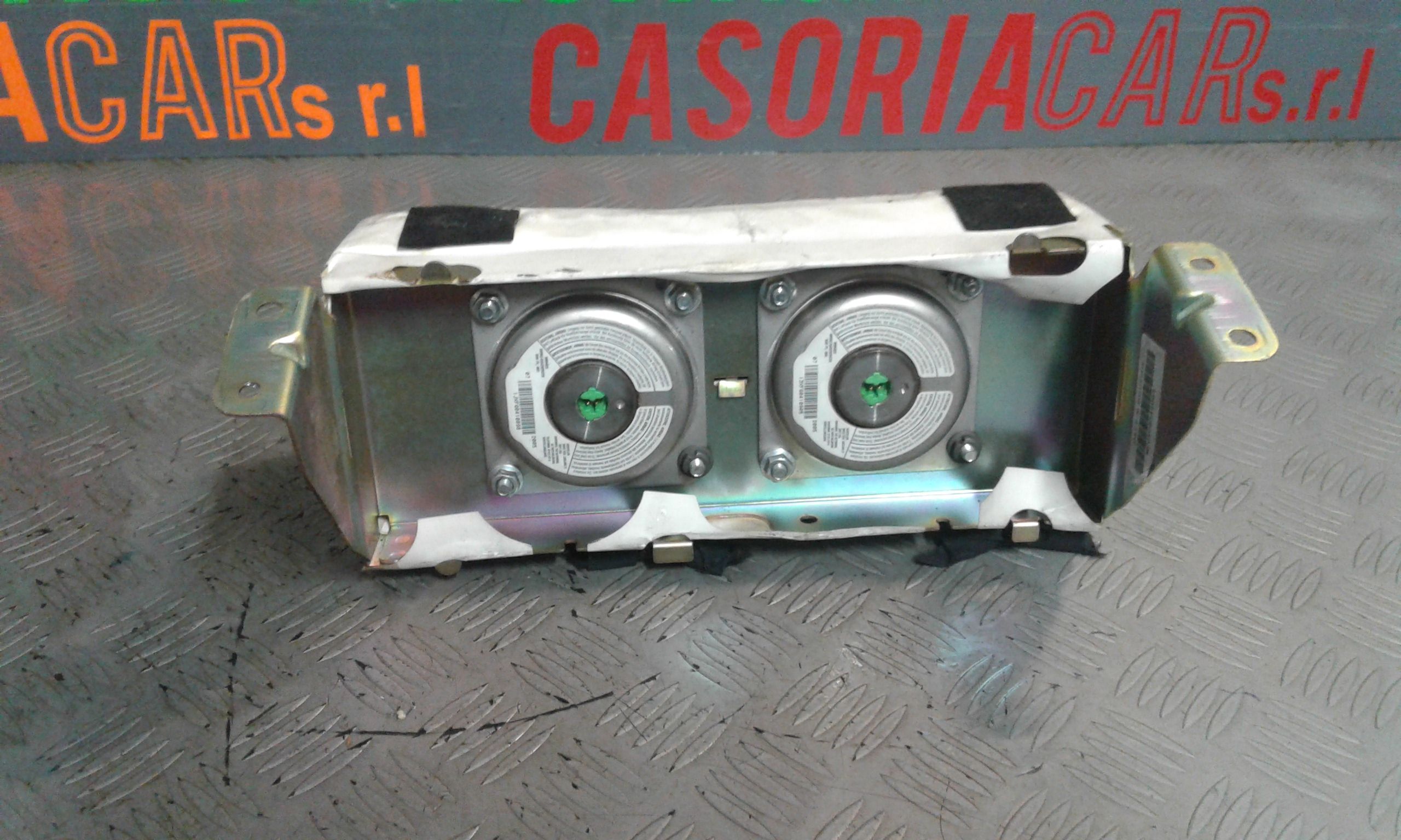 Dispositivo airbag lato passeggero - Immagine 1 di 3