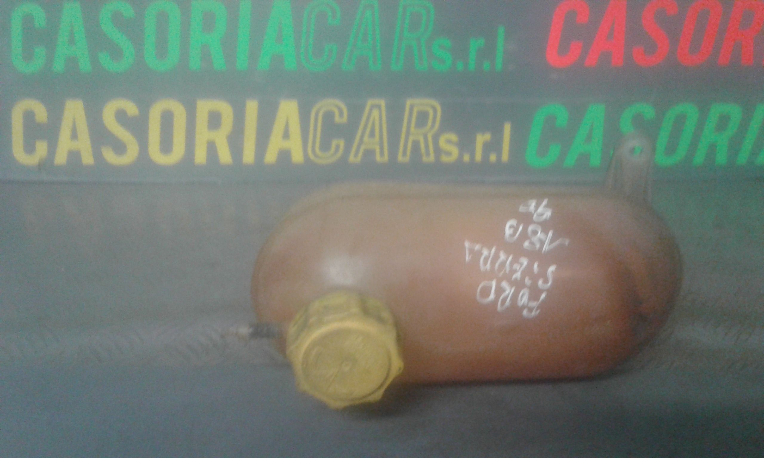 vaschetta compensazione radiatore - Immagine 1 di 3