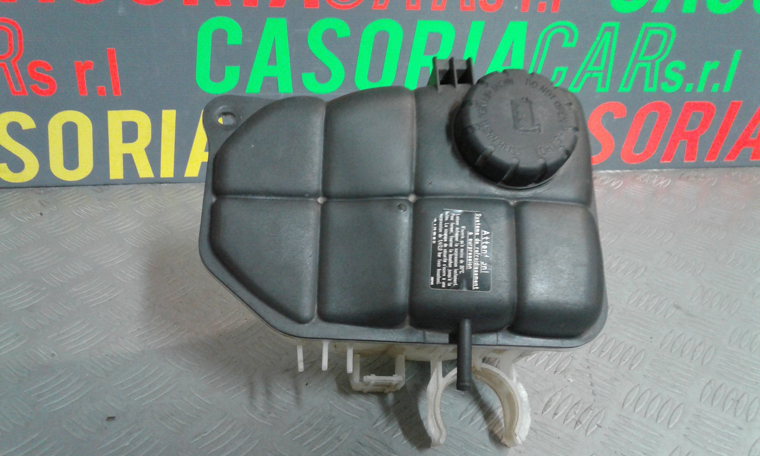 vaschetta compensazione radiatore - Immagine 1 di 3